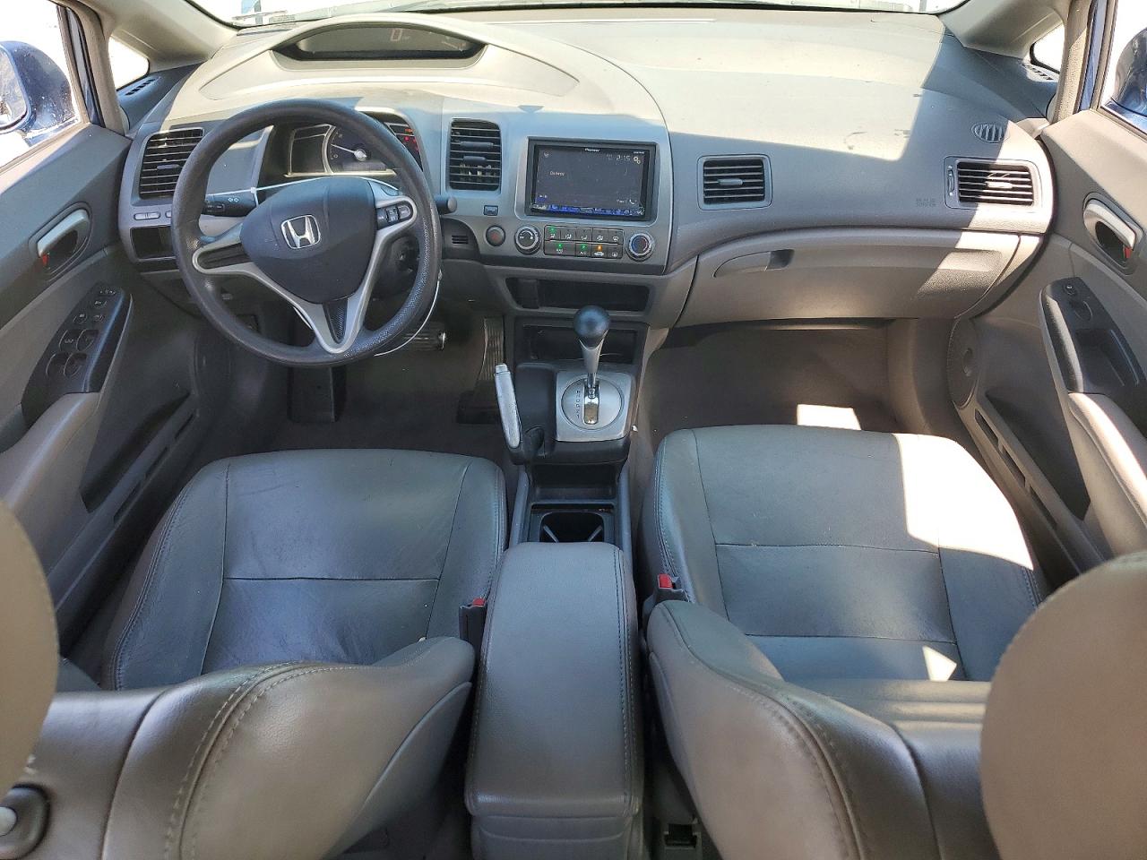 2010 Honda Civic Lx Blue vin: 2HGFA1F55AH581333