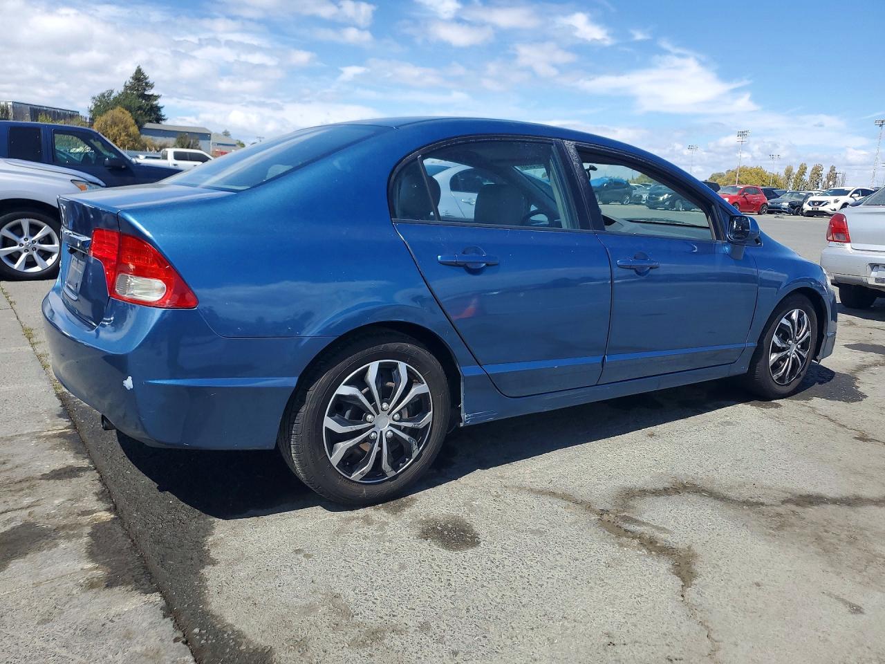 2010 Honda Civic Lx Blue vin: 2HGFA1F55AH581333