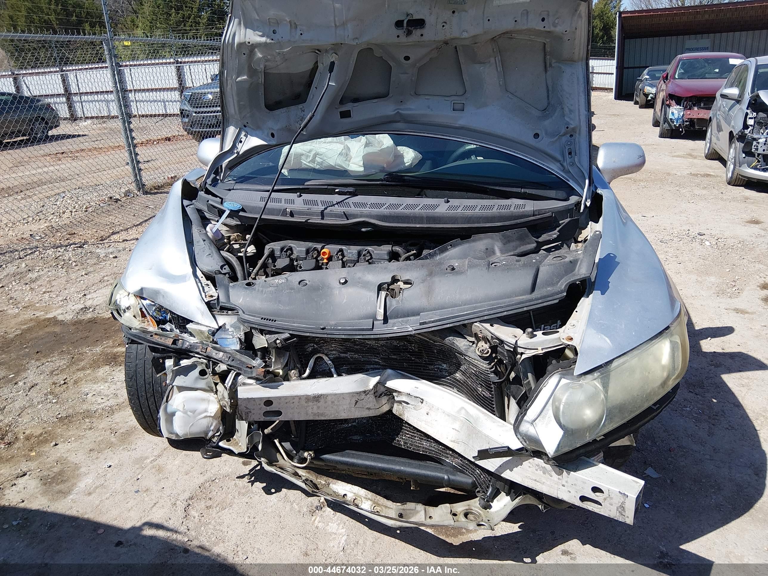 2011 Honda Civic Lx Серый vin: 2HGFA1F55BH305168