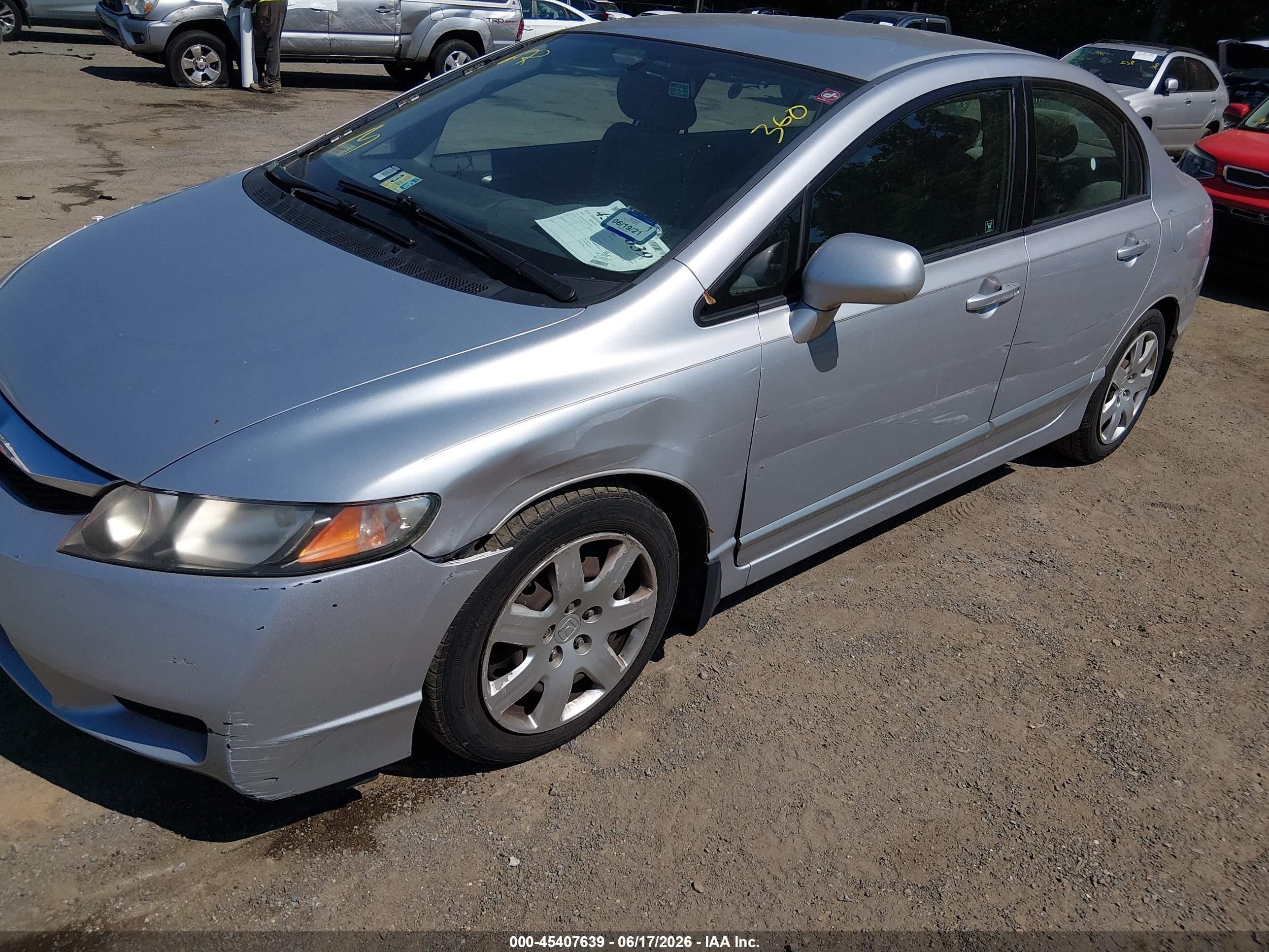 2011 Honda Civic Lx Silver vin: 2HGFA1F55BH514748
