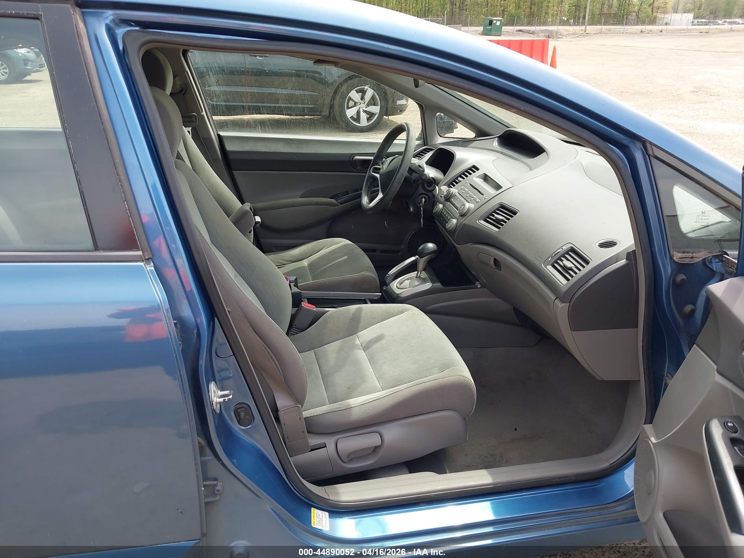 2010 Honda Civic Lx Blue vin: 2HGFA1F56AH304285