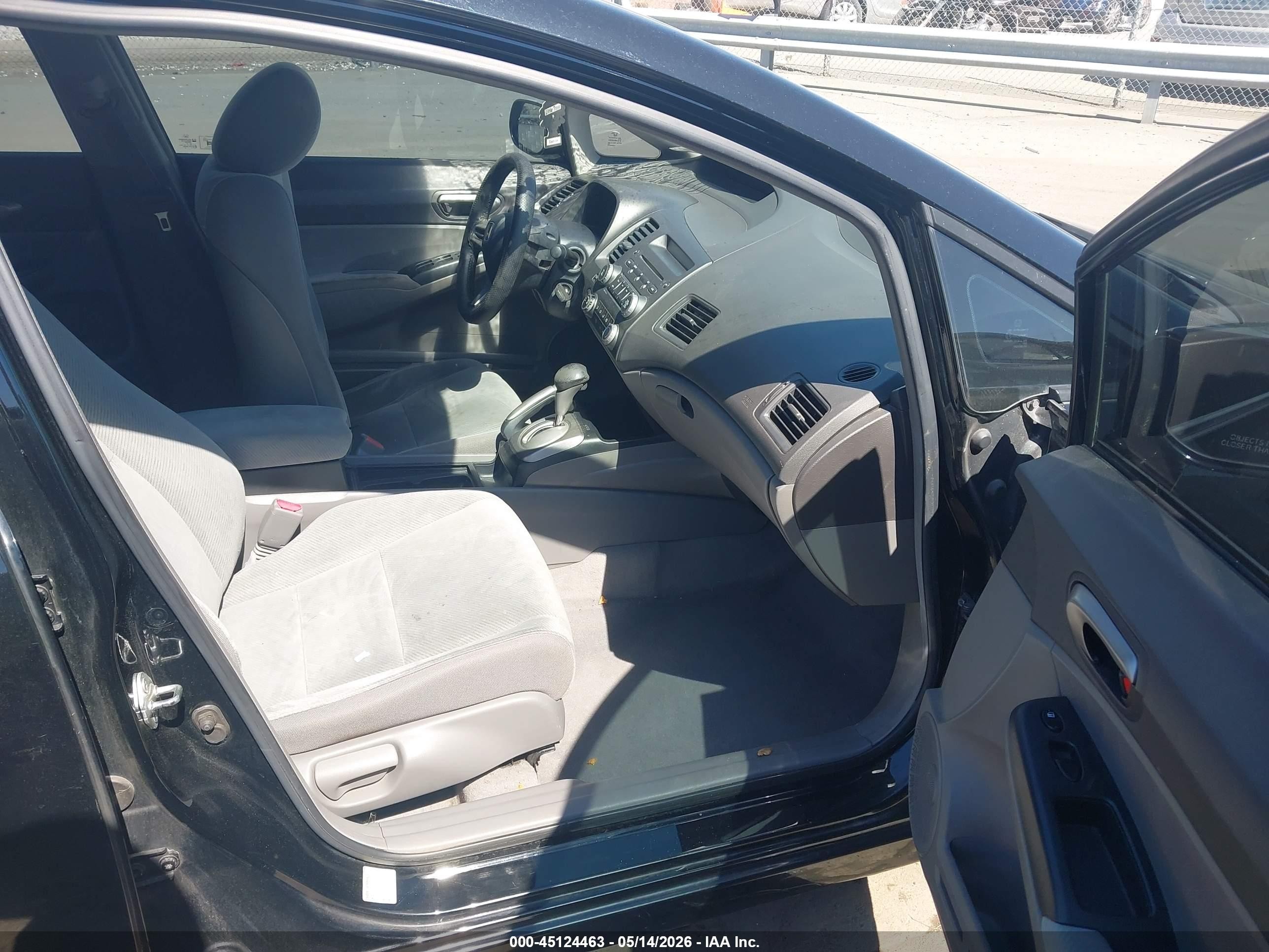 2010 Honda Civic Lx Black vin: 2HGFA1F56AH305050