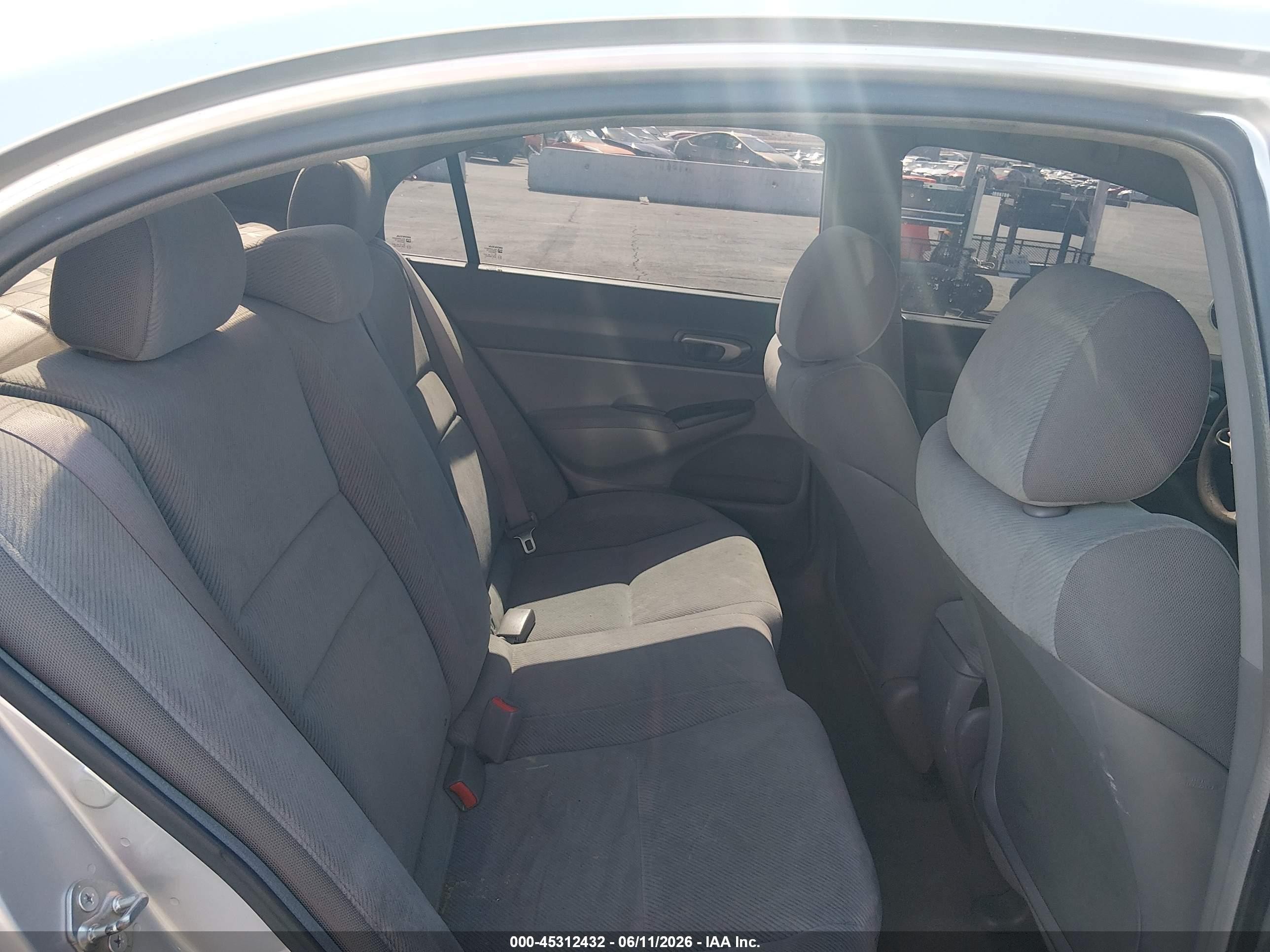 2010 Honda Civic Lx Silver vin: 2HGFA1F56AH318865