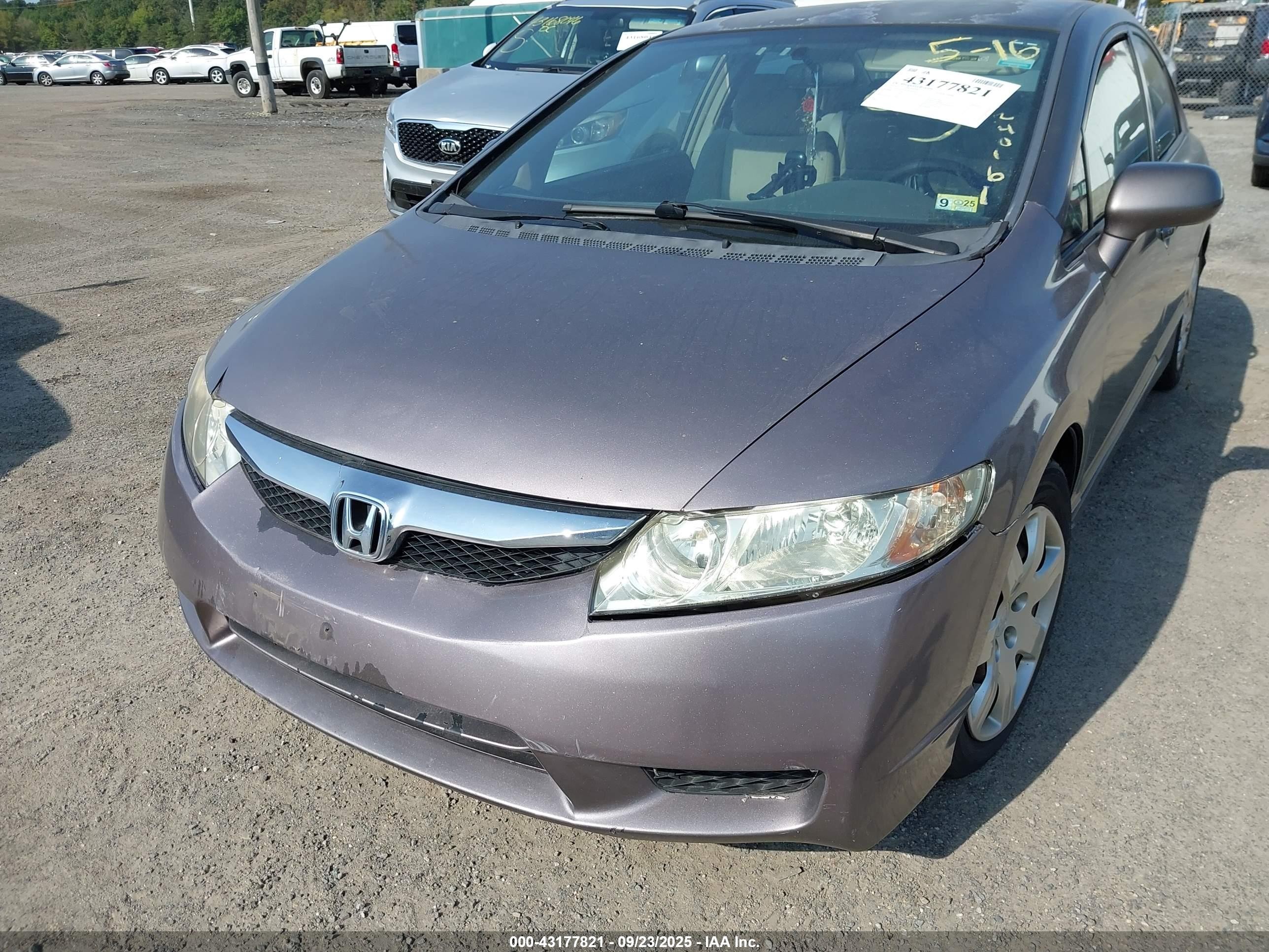 2010 Honda Civic Lx Серый vin: 2HGFA1F56AH576562