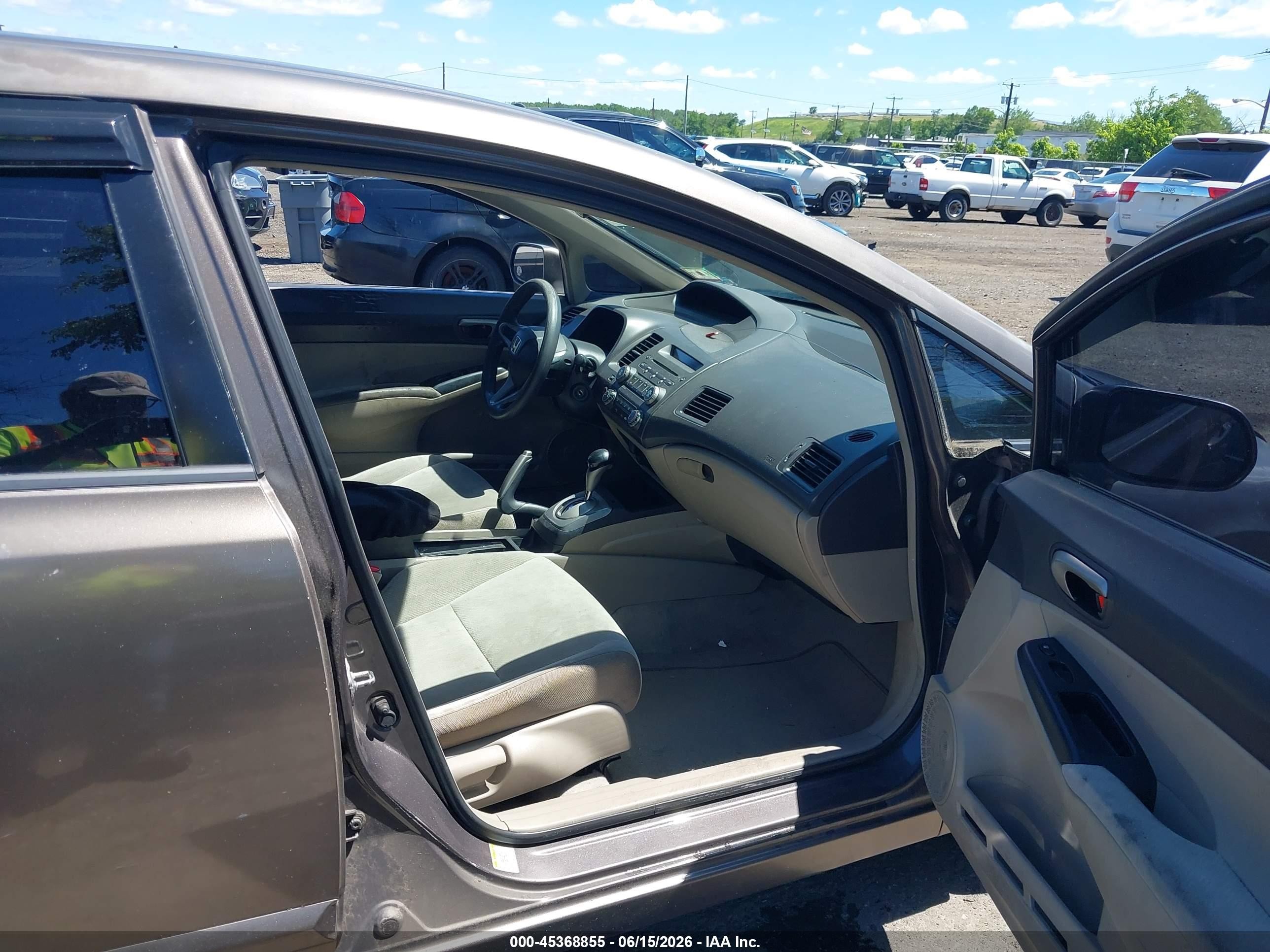 2011 Honda Civic Lx Brown vin: 2HGFA1F56BH503161
