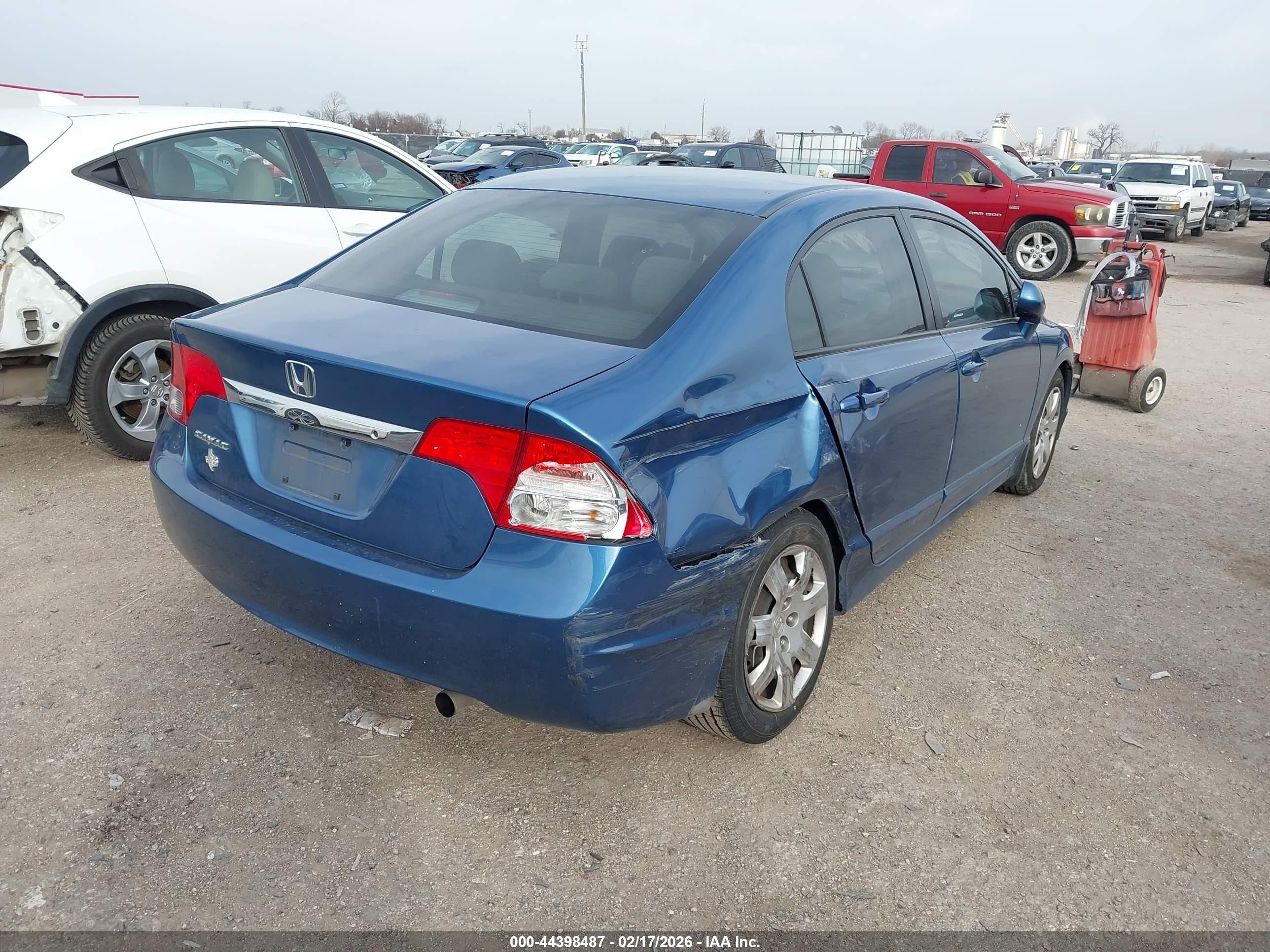 2011 Honda Civic Lx Blue vin: 2HGFA1F56BH522115