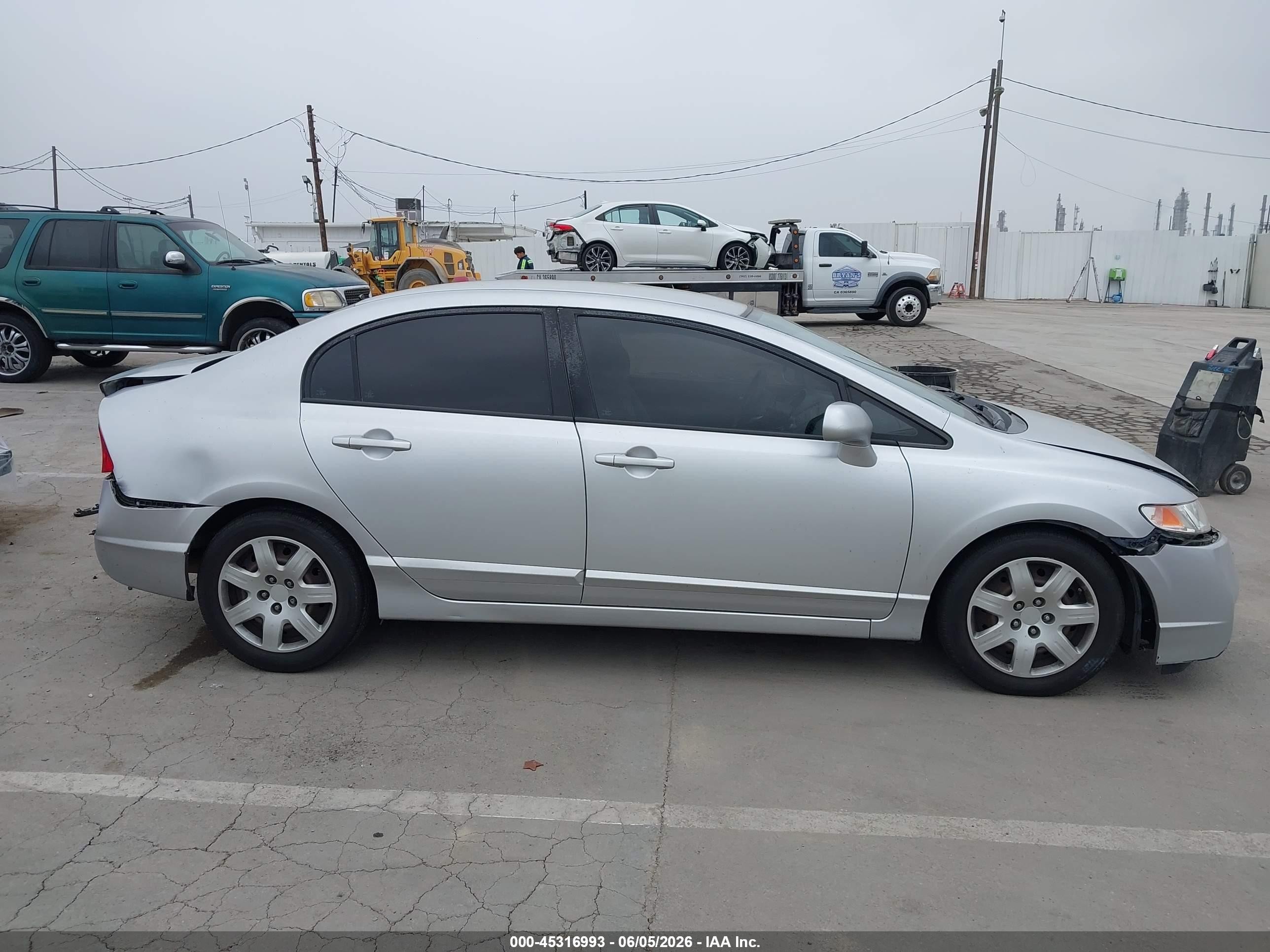 2011 Honda Civic Lx Silver vin: 2HGFA1F56BH534636