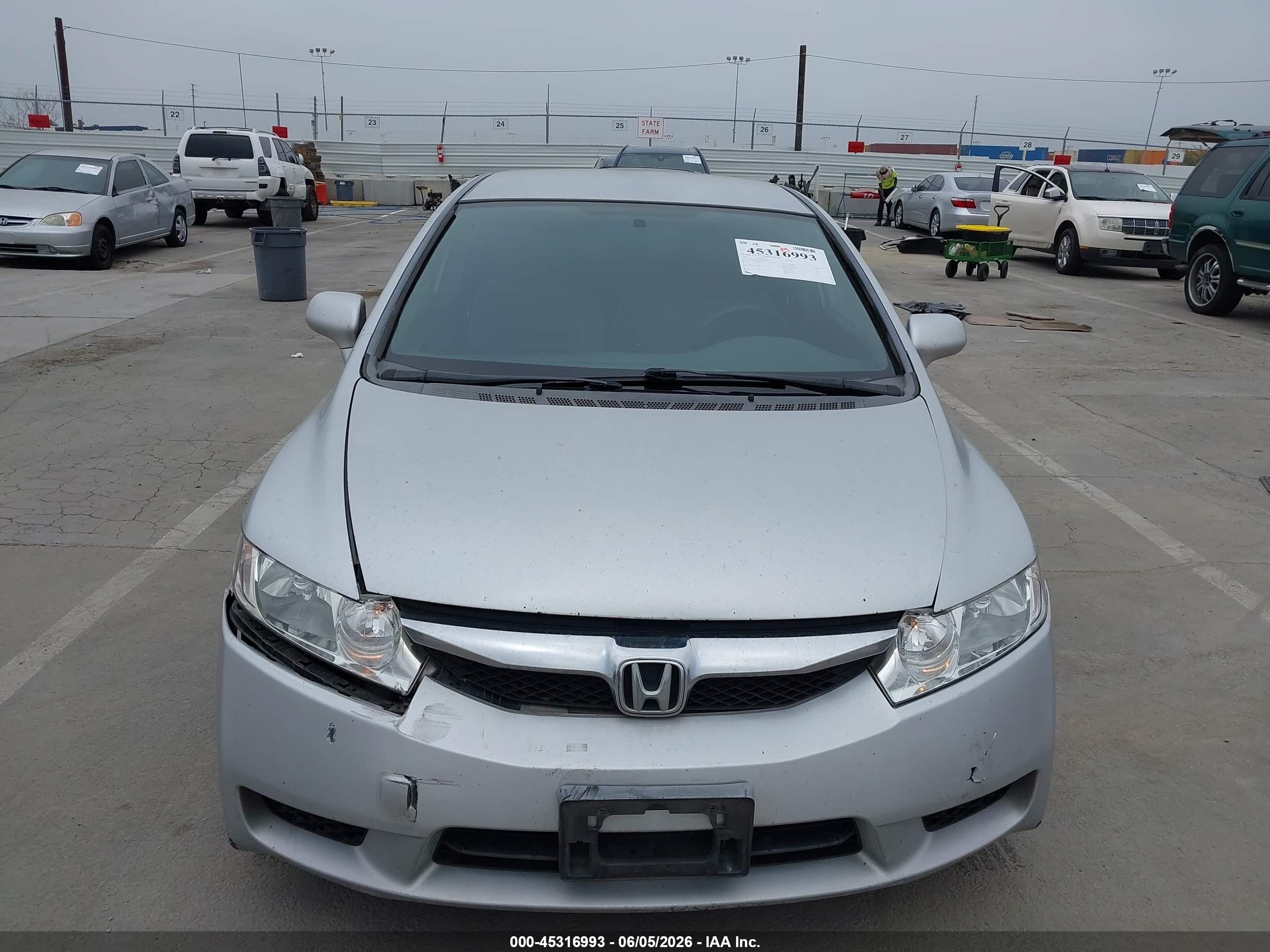 2011 Honda Civic Lx Silver vin: 2HGFA1F56BH534636