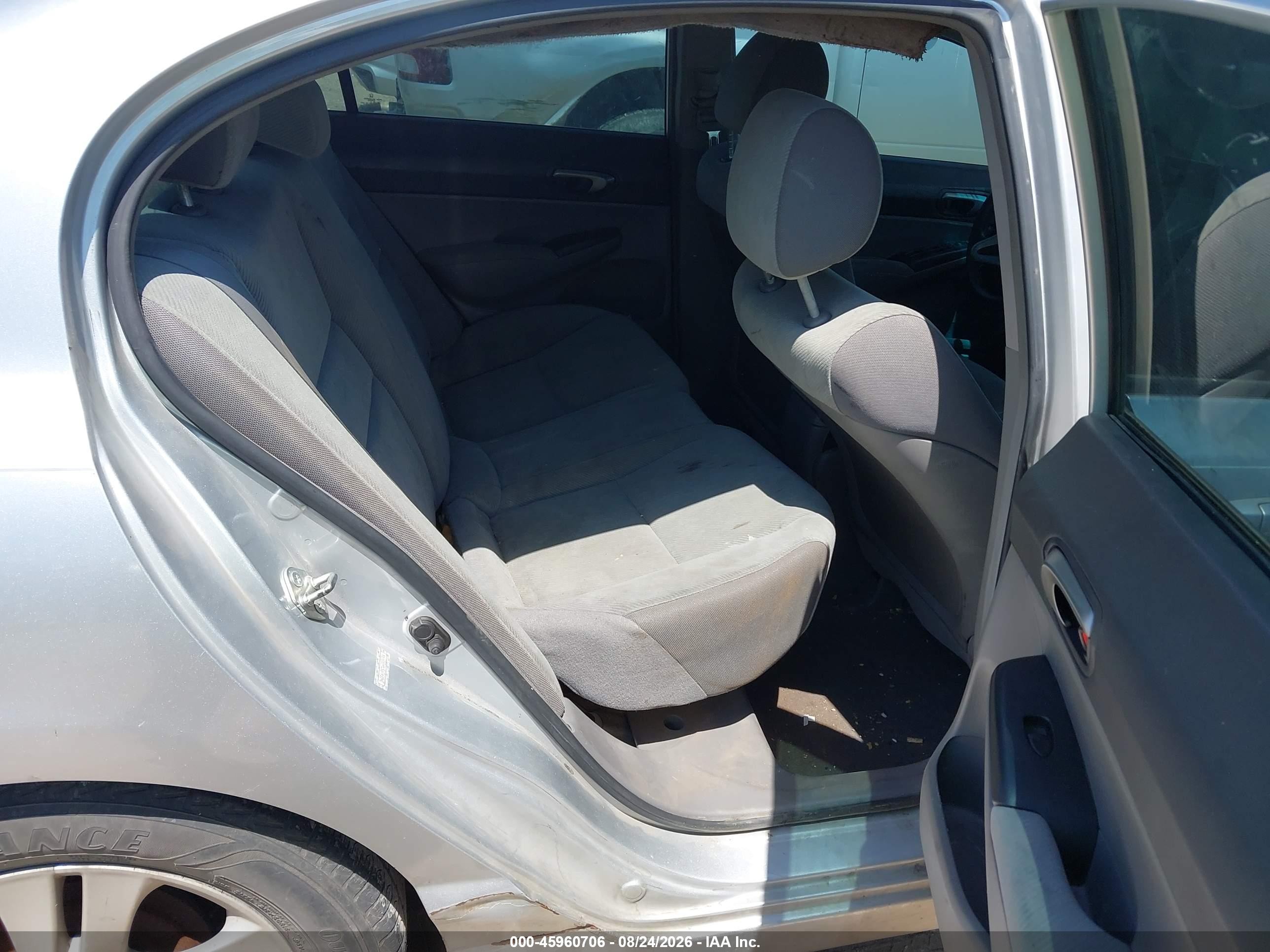 2010 Honda Civic Lx Silver vin: 2HGFA1F57AH308894