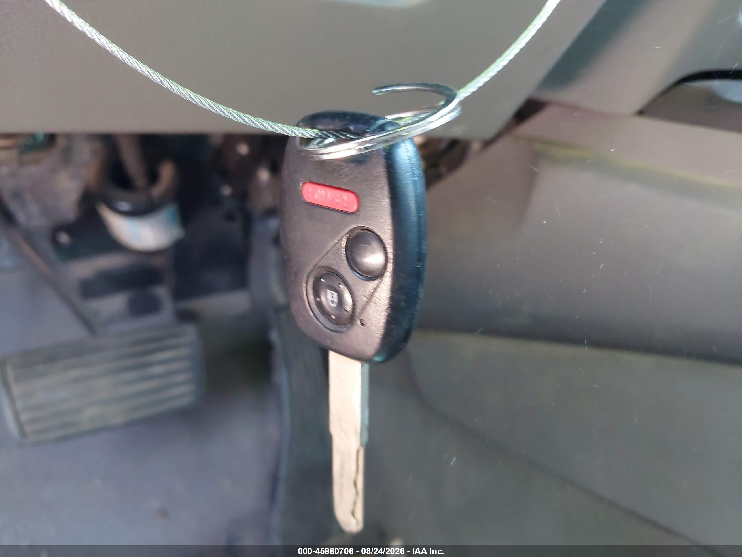 2010 Honda Civic Lx Silver vin: 2HGFA1F57AH308894