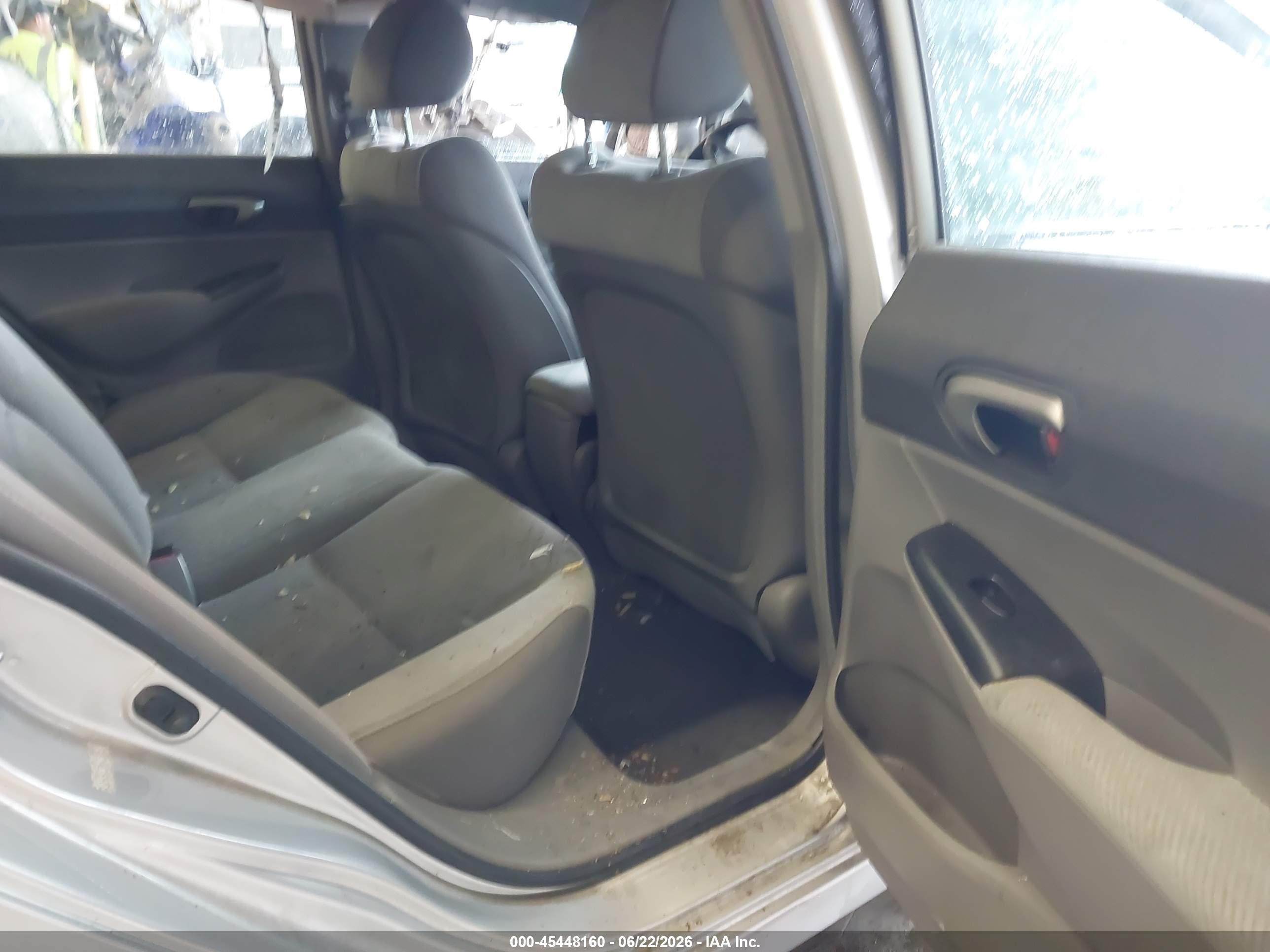 2010 Honda Civic Lx Silver vin: 2HGFA1F57AH319216