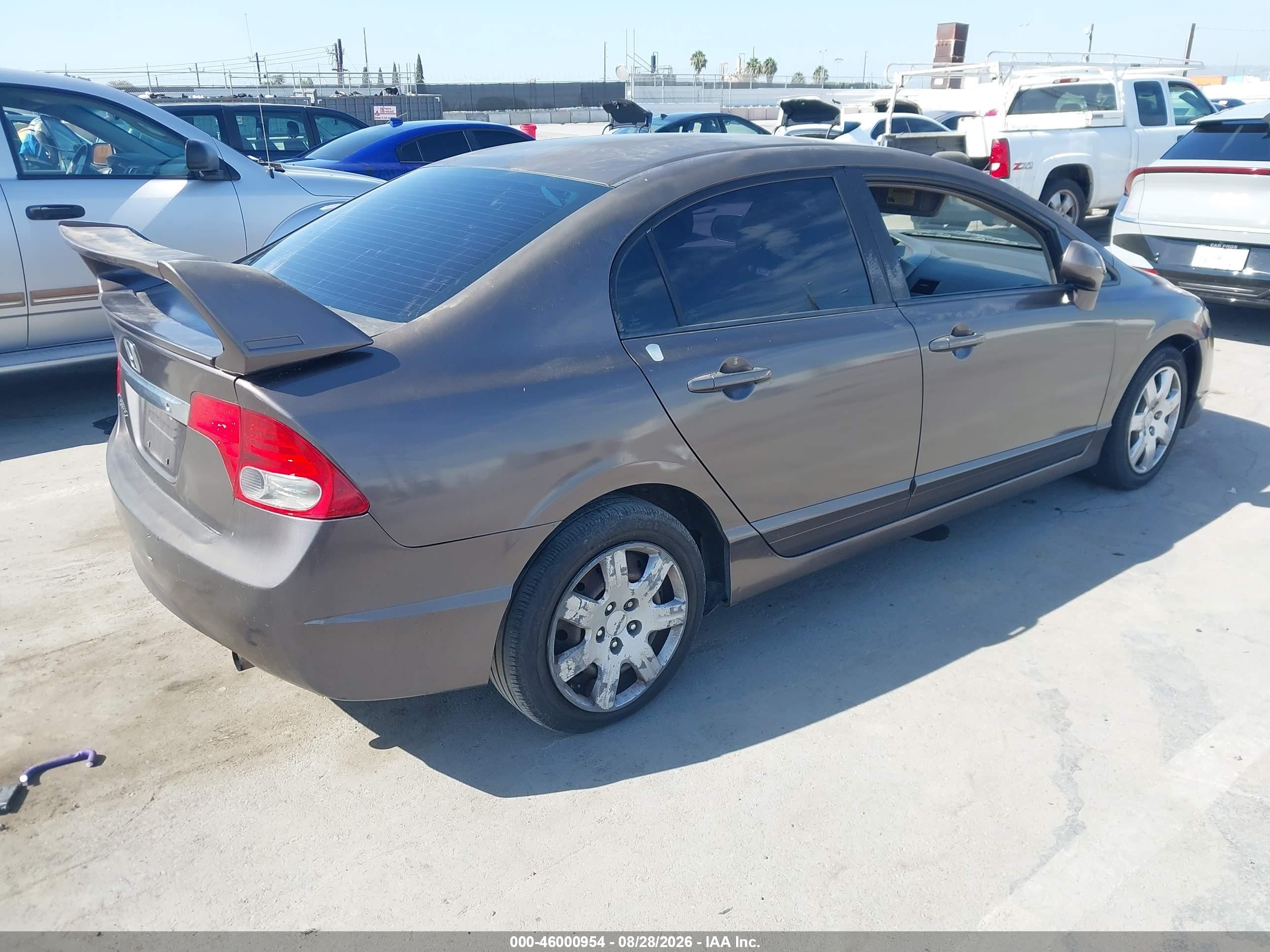 2010 Honda Civic Lx Gray vin: 2HGFA1F57AH567322
