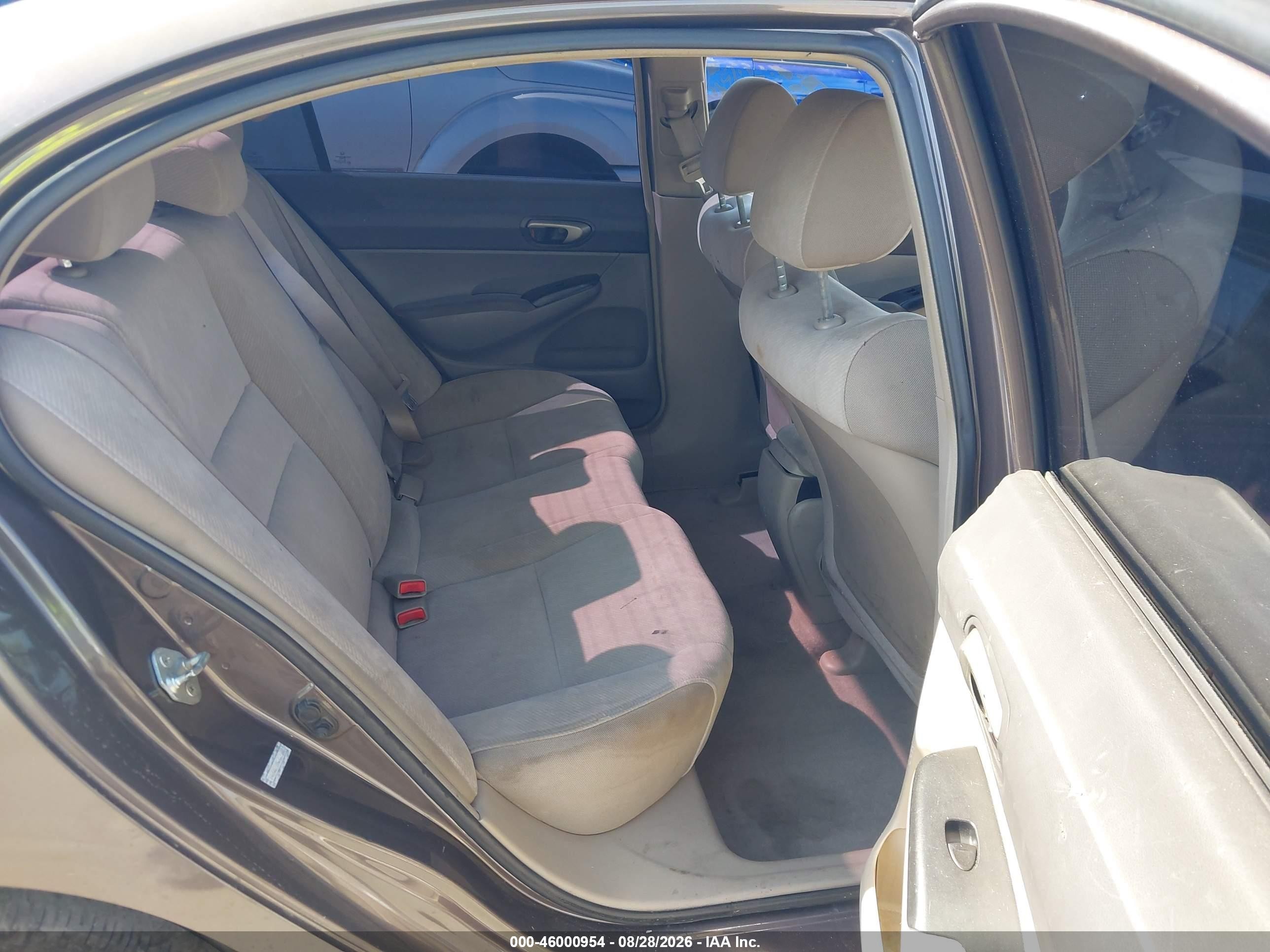 2010 Honda Civic Lx Gray vin: 2HGFA1F57AH567322