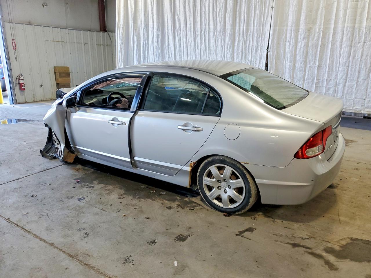 2010 Honda Civic Lx Silver vin: 2HGFA1F57AH582046