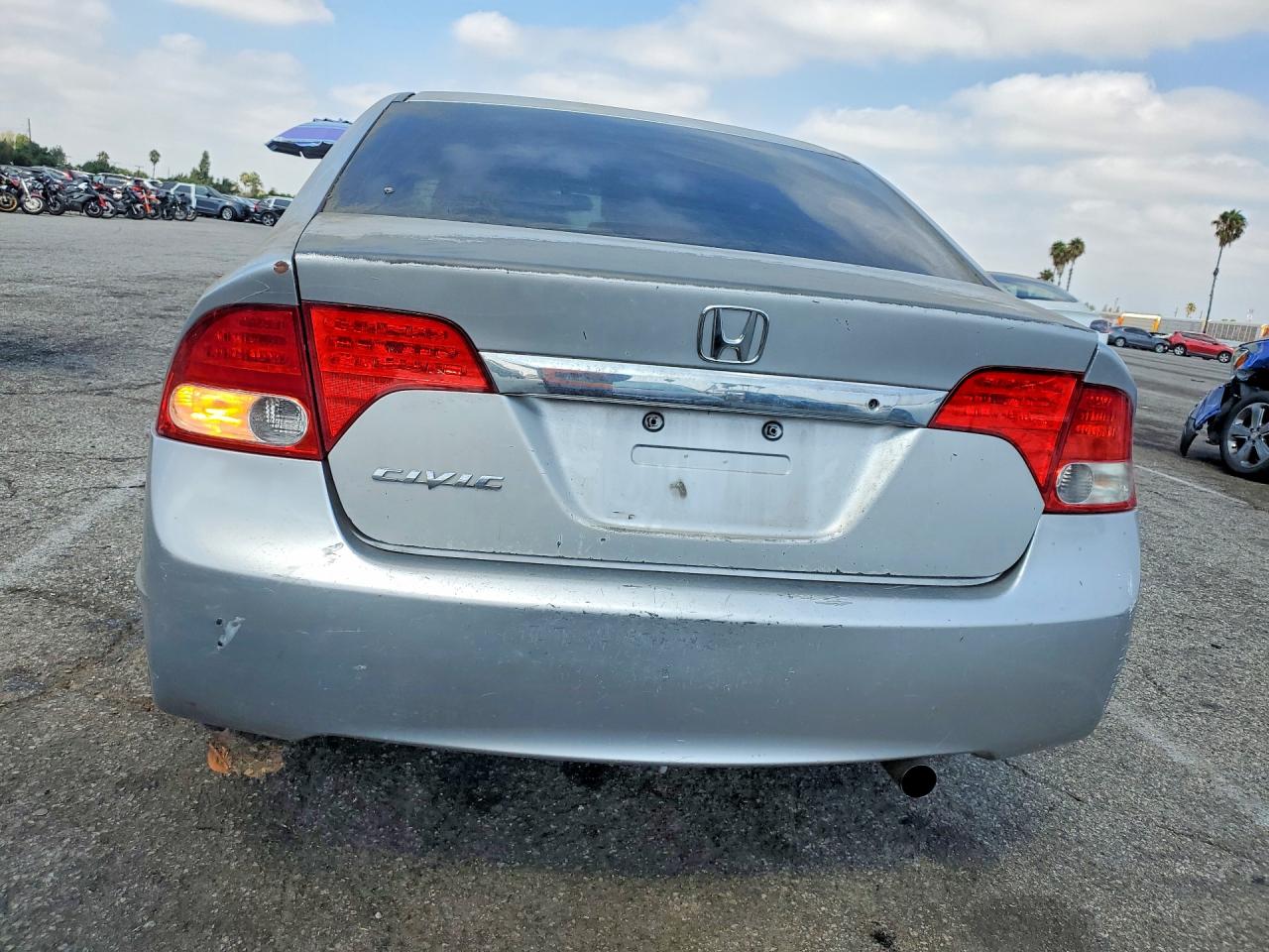 2010 Honda Civic Lx Silver vin: 2HGFA1F57AH583374