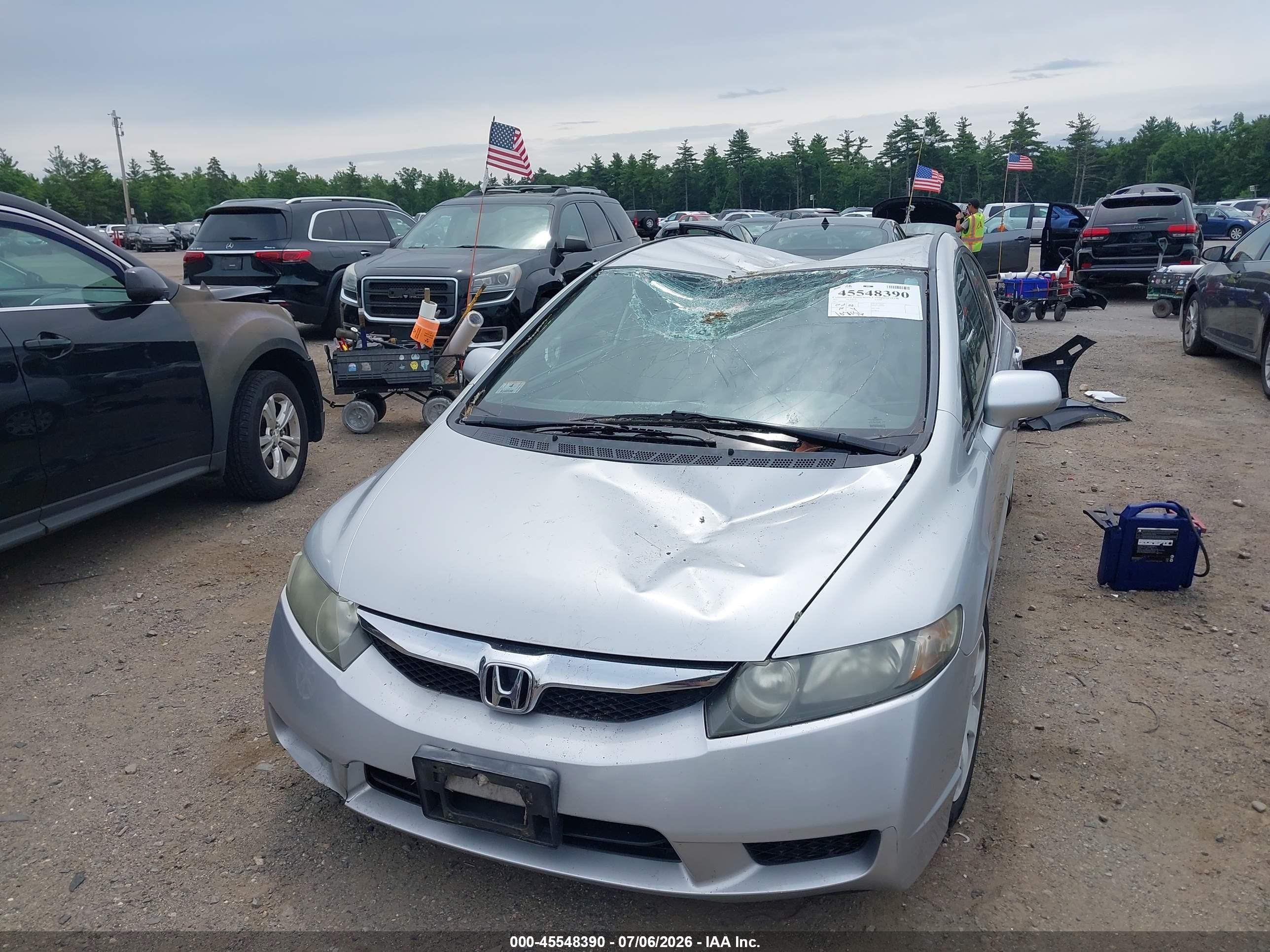 2011 Honda Civic Lx Серебряный vin: 2HGFA1F57BH307794