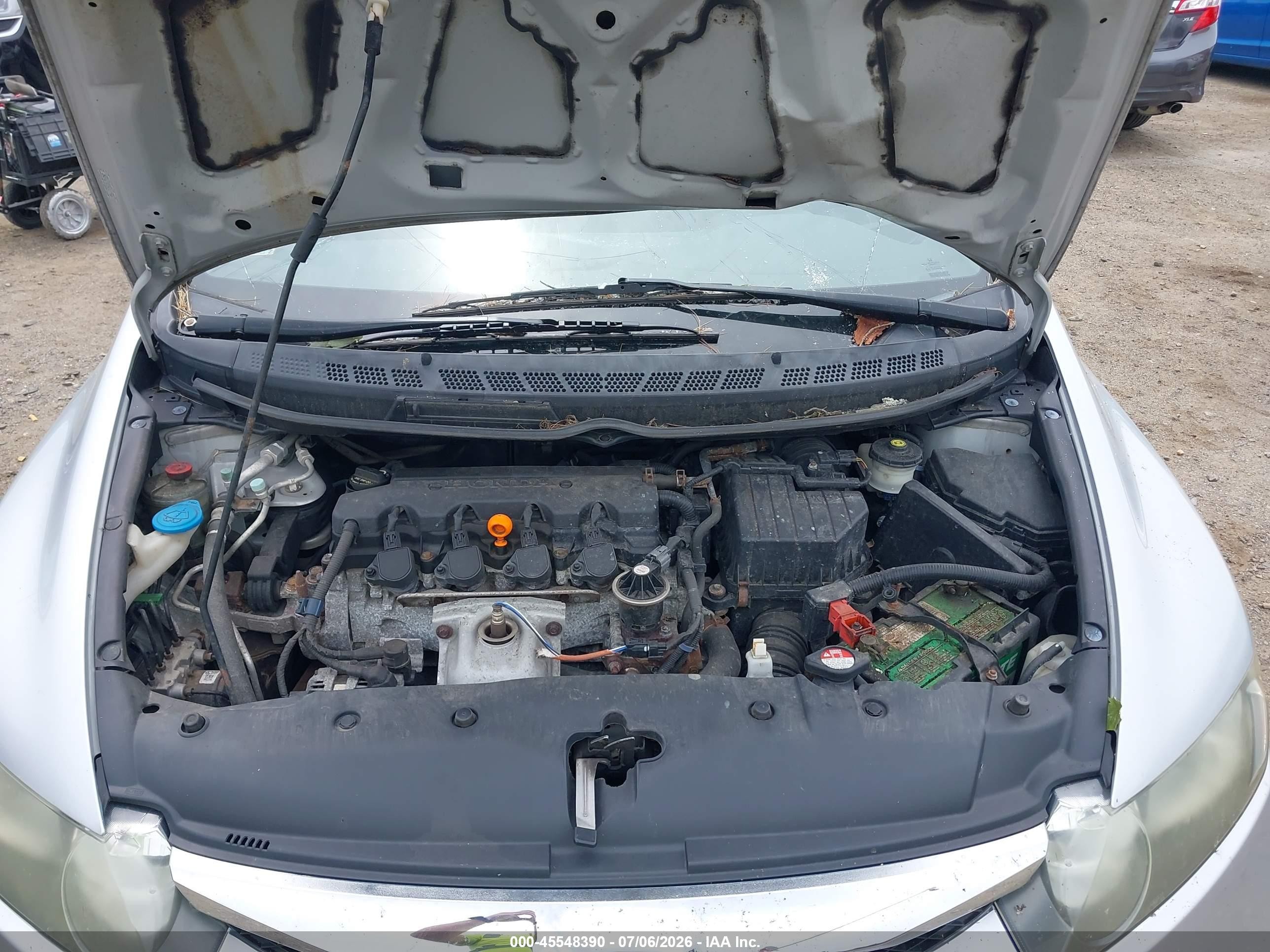 2011 Honda Civic Lx Серебряный vin: 2HGFA1F57BH307794