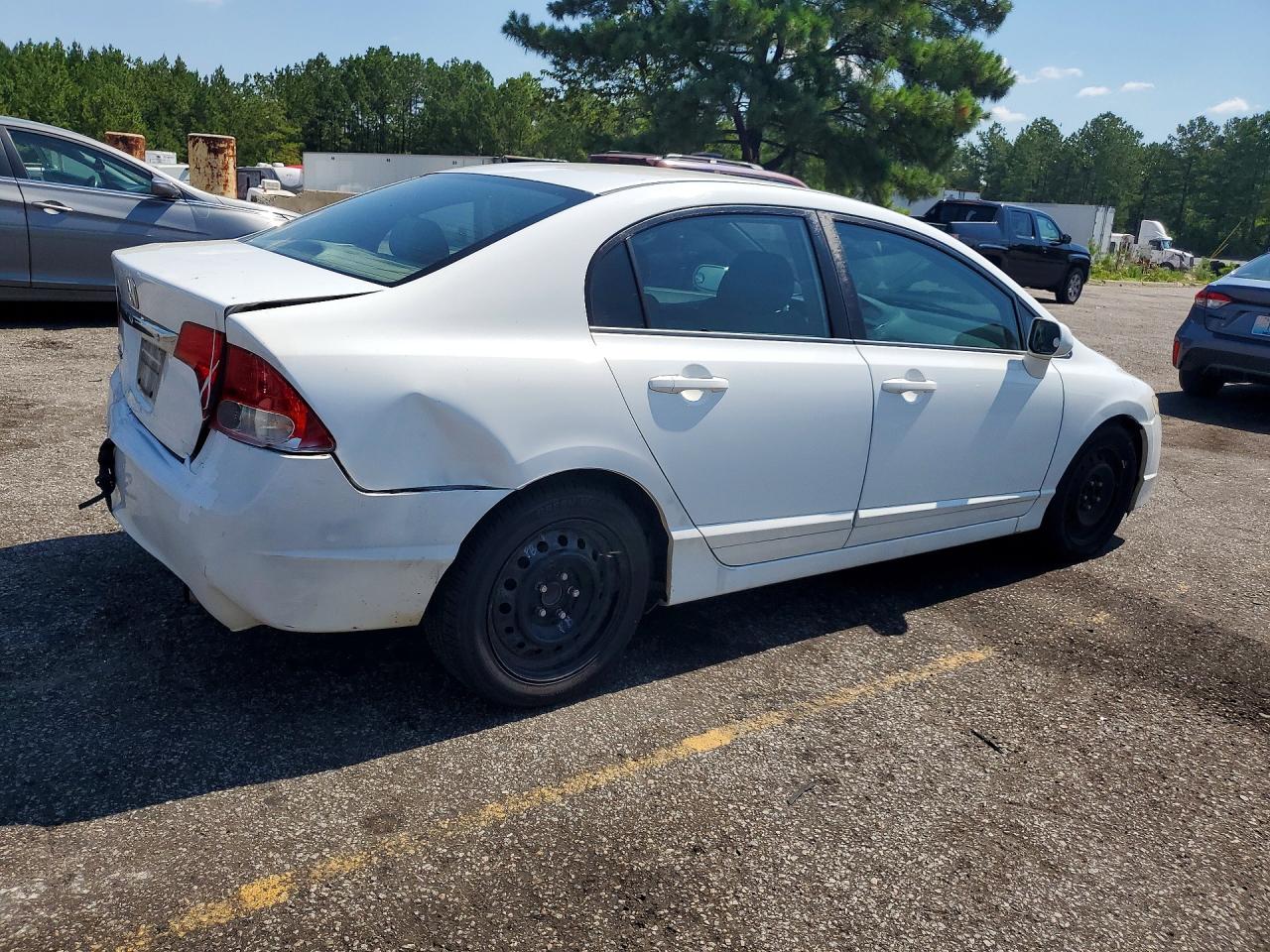 2011 Honda Civic Lx White vin: 2HGFA1F57BH308170