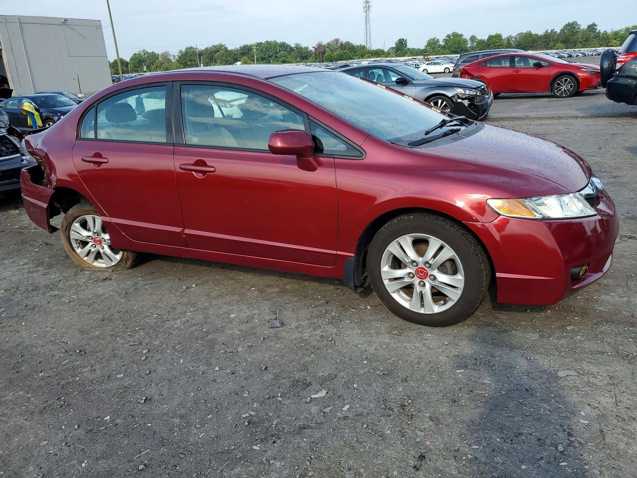 2011 Honda Civic Lx Red vin: 2HGFA1F57BH500754