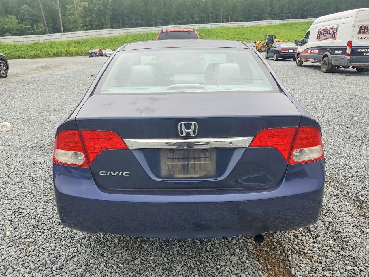 2011 Honda Civic Lx Blue vin: 2HGFA1F57BH507798
