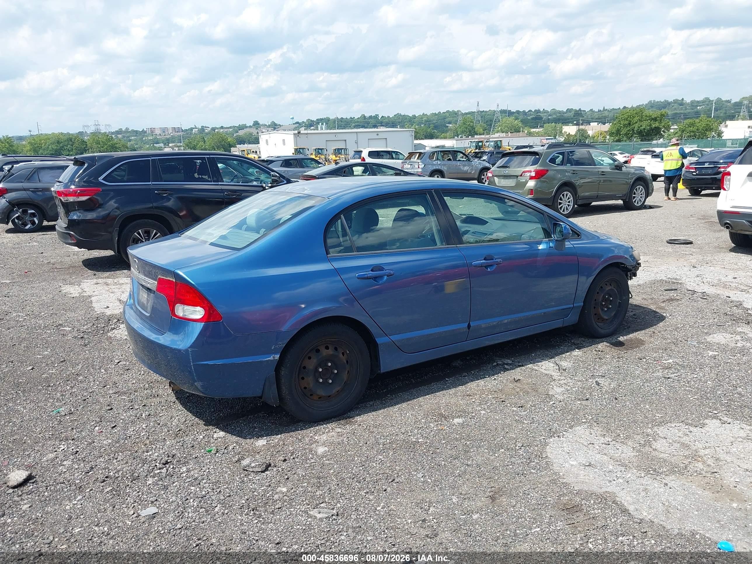 2011 Honda Civic Lx Blue vin: 2HGFA1F57BH524911