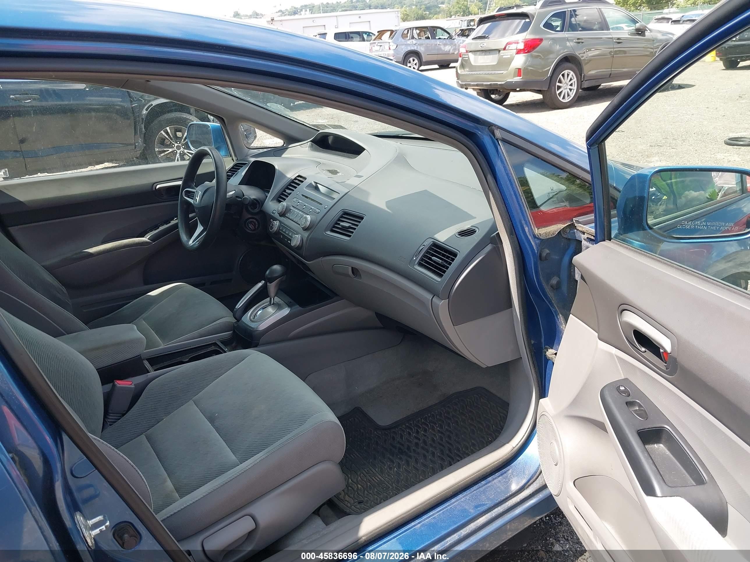 2011 Honda Civic Lx Blue vin: 2HGFA1F57BH524911