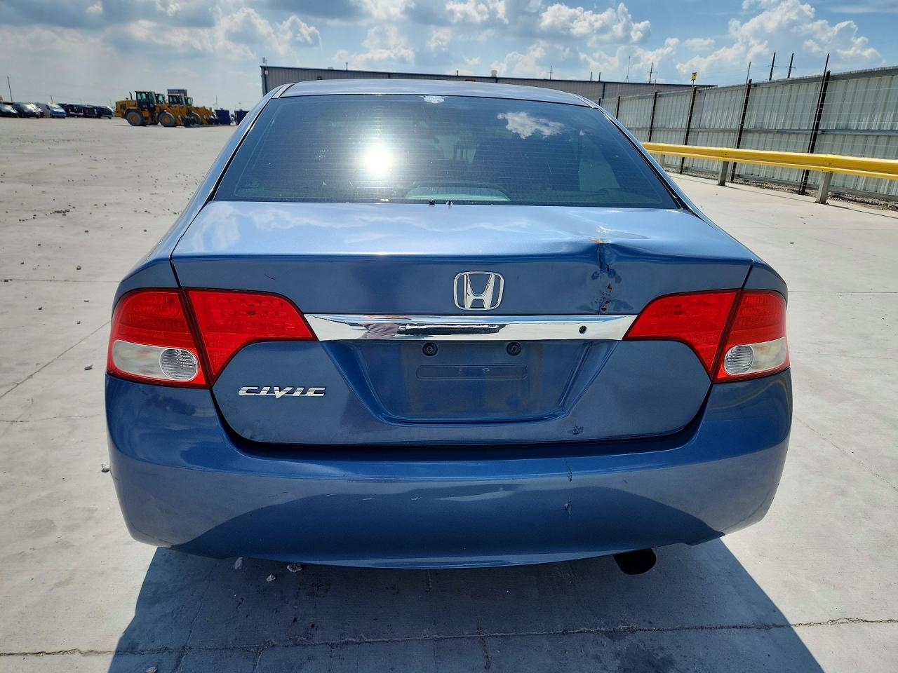 2011 Honda Civic Lx Blue vin: 2HGFA1F57BH528599