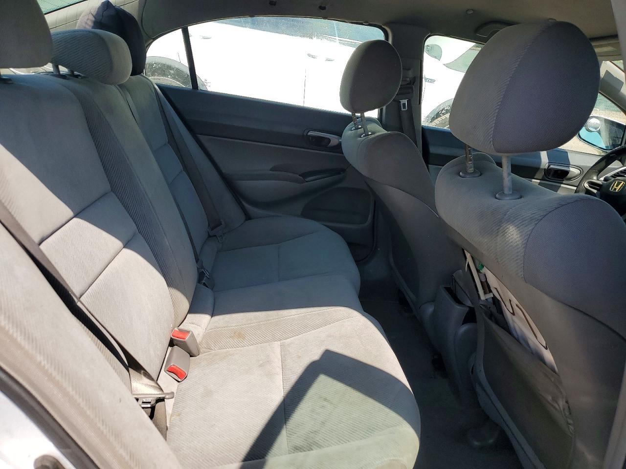 2011 Honda Civic Lx Silver vin: 2HGFA1F57BH532989