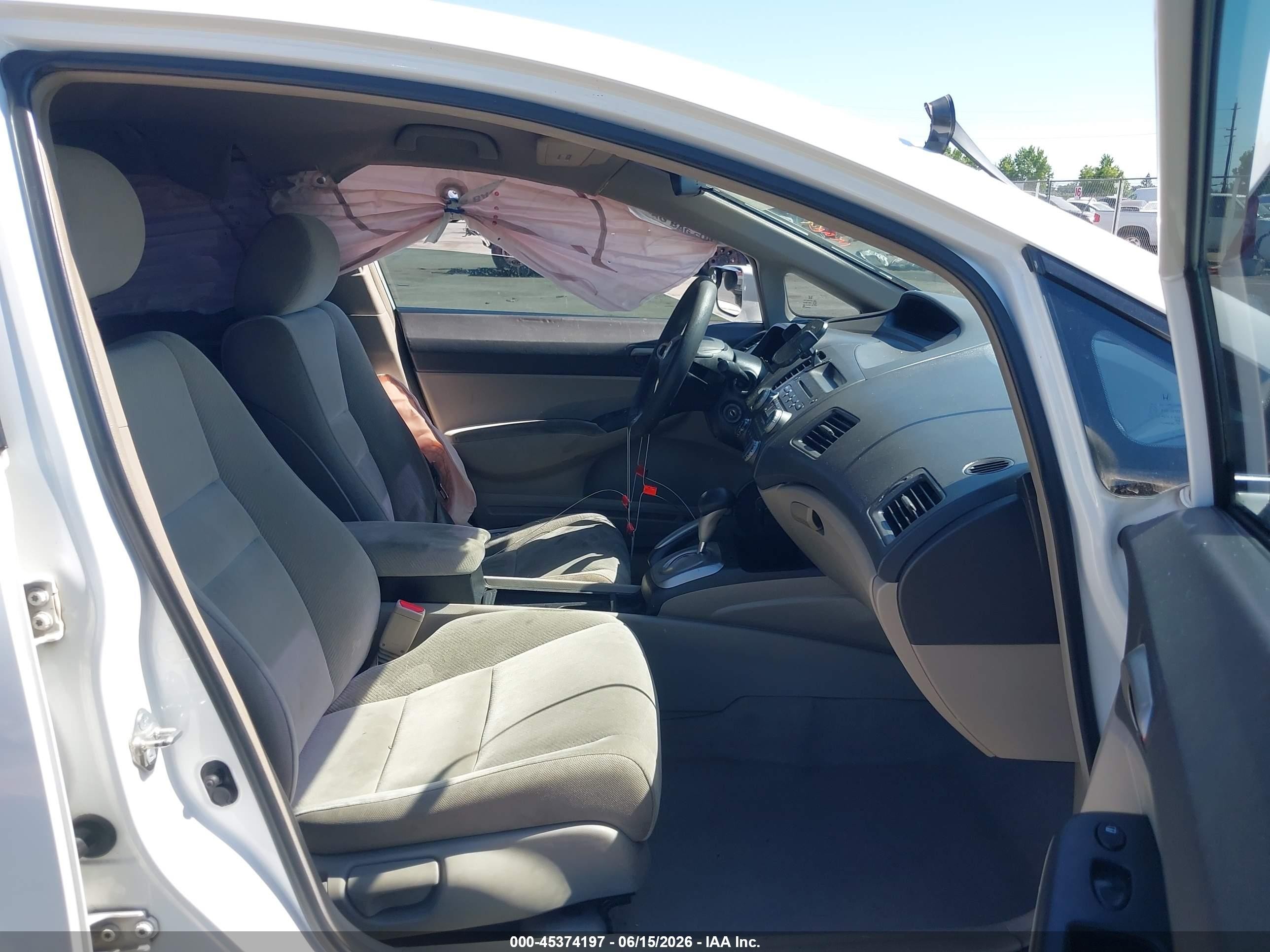 2011 Honda Civic Lx White vin: 2HGFA1F57BH533947