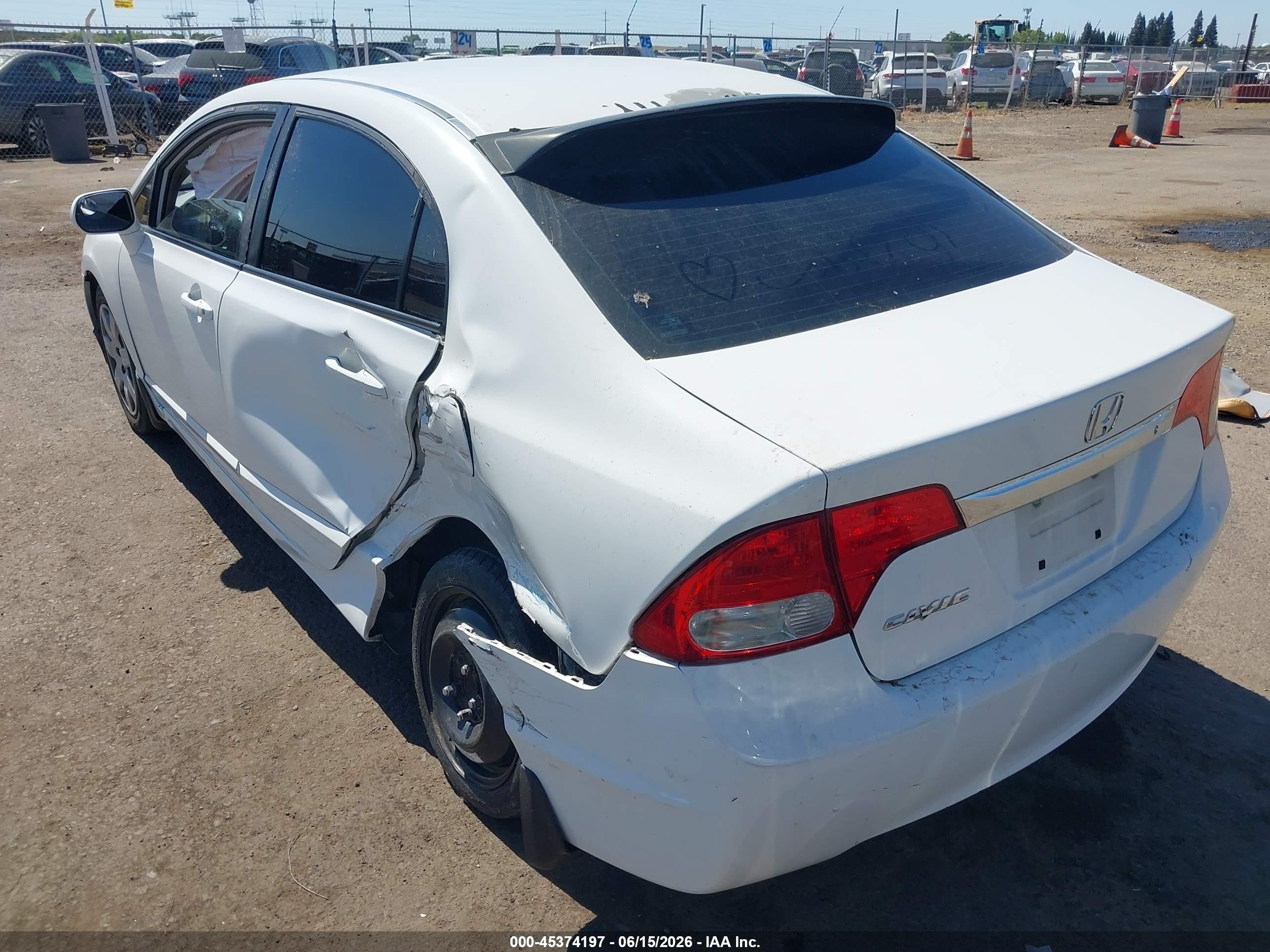 2011 Honda Civic Lx White vin: 2HGFA1F57BH533947