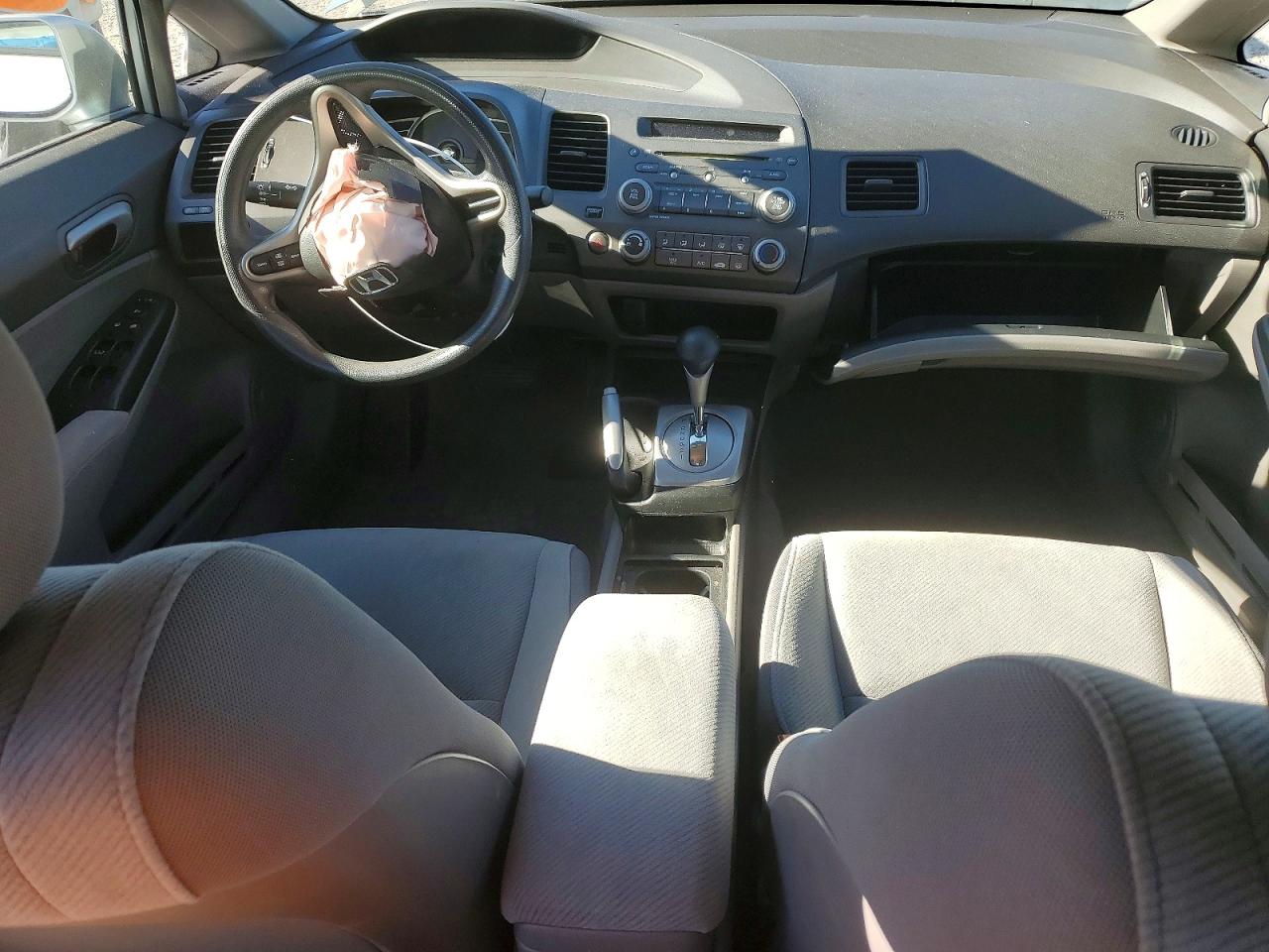 2010 Honda Civic Lx Silver vin: 2HGFA1F58AH304708