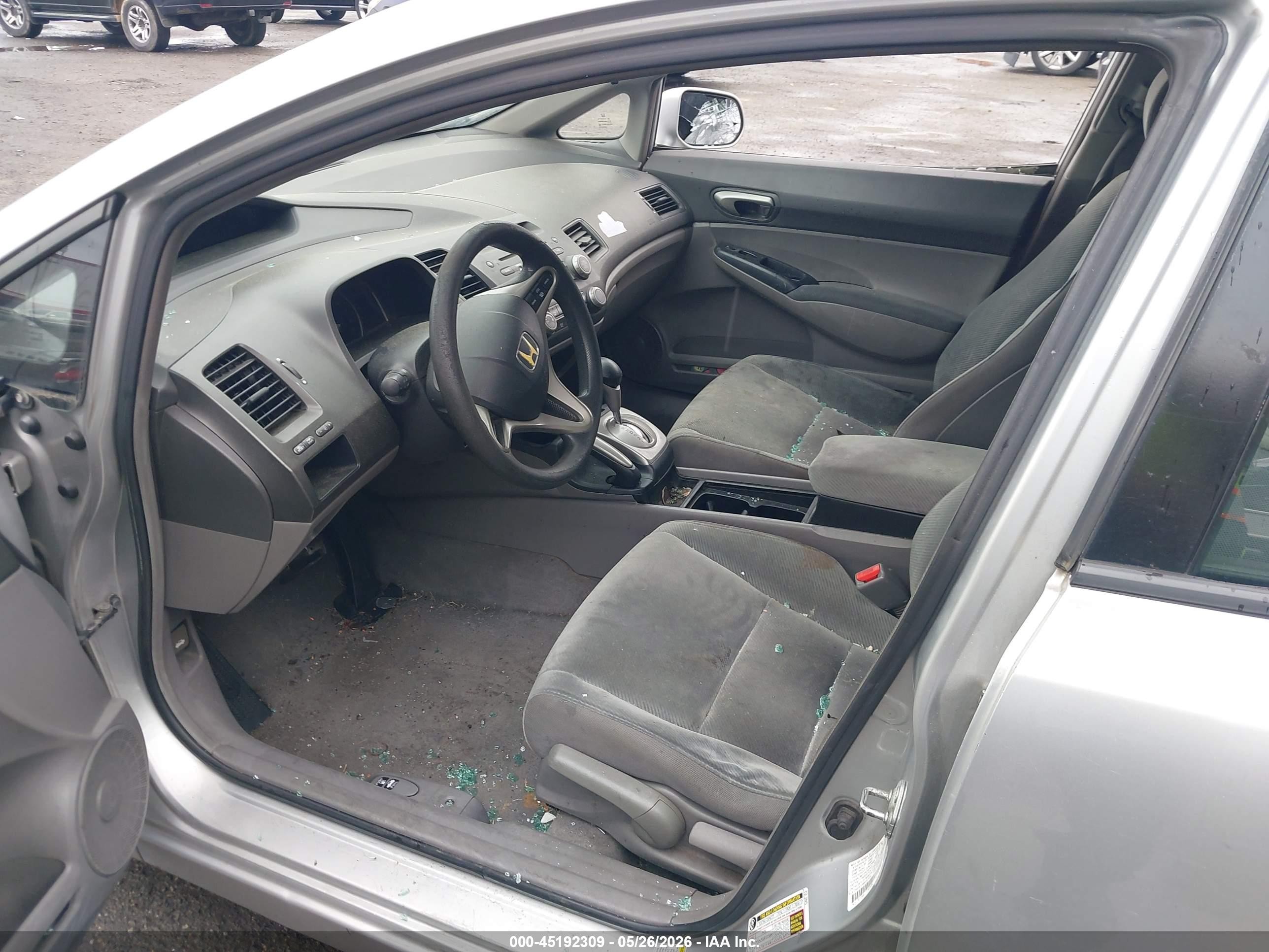 2010 Honda Civic Lx Серебряный vin: 2HGFA1F58AH327454