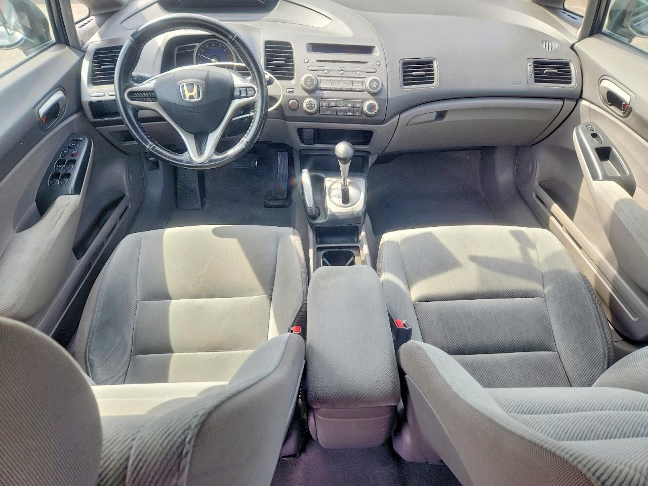 2010 Honda Civic Lx Gray vin: 2HGFA1F58AH329608