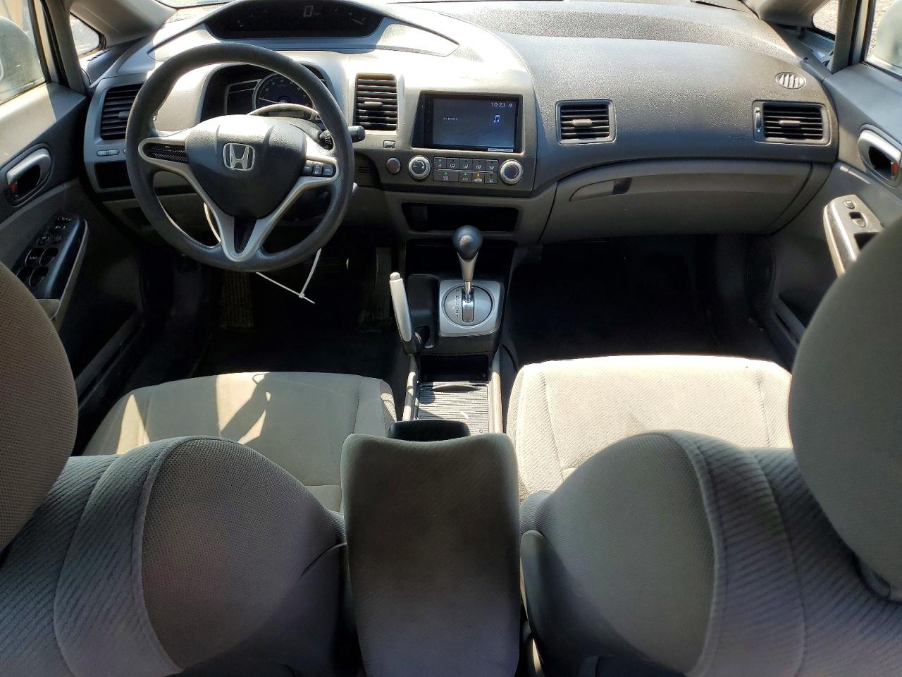 2010 Honda Civic Lx Silver vin: 2HGFA1F58AH500101