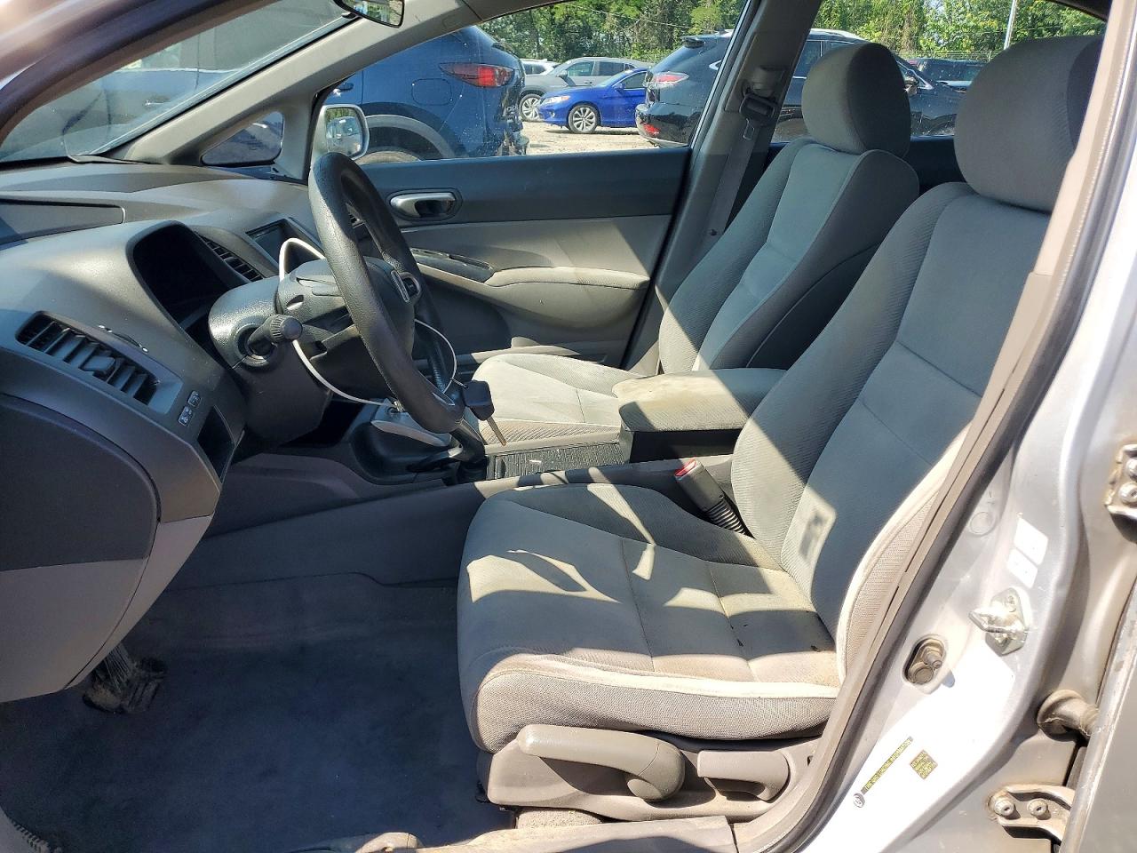 2010 Honda Civic Lx Silver vin: 2HGFA1F58AH500101