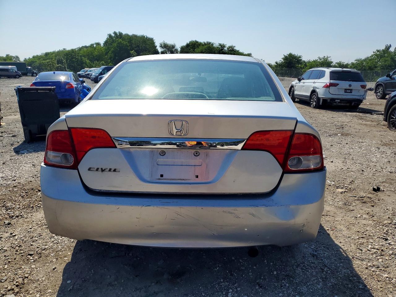 2010 Honda Civic Lx Silver vin: 2HGFA1F58AH500101
