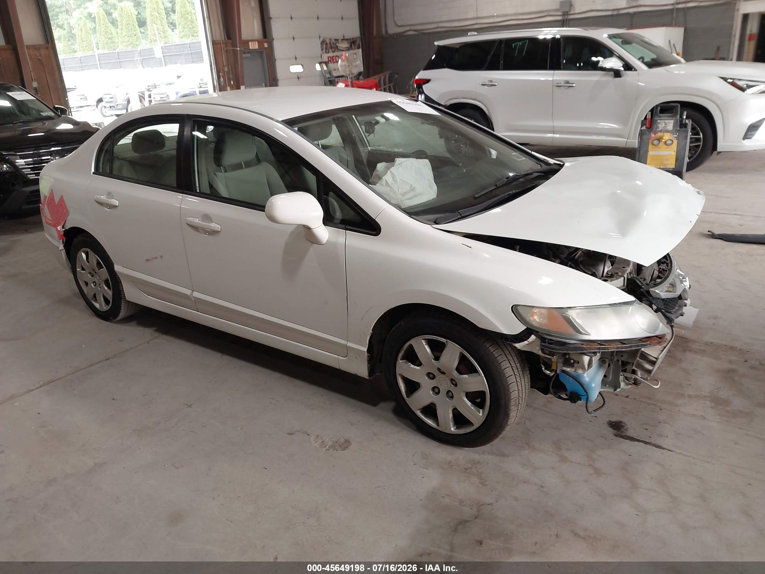 2010 Honda Civic Lx White vin: 2HGFA1F58AH508991