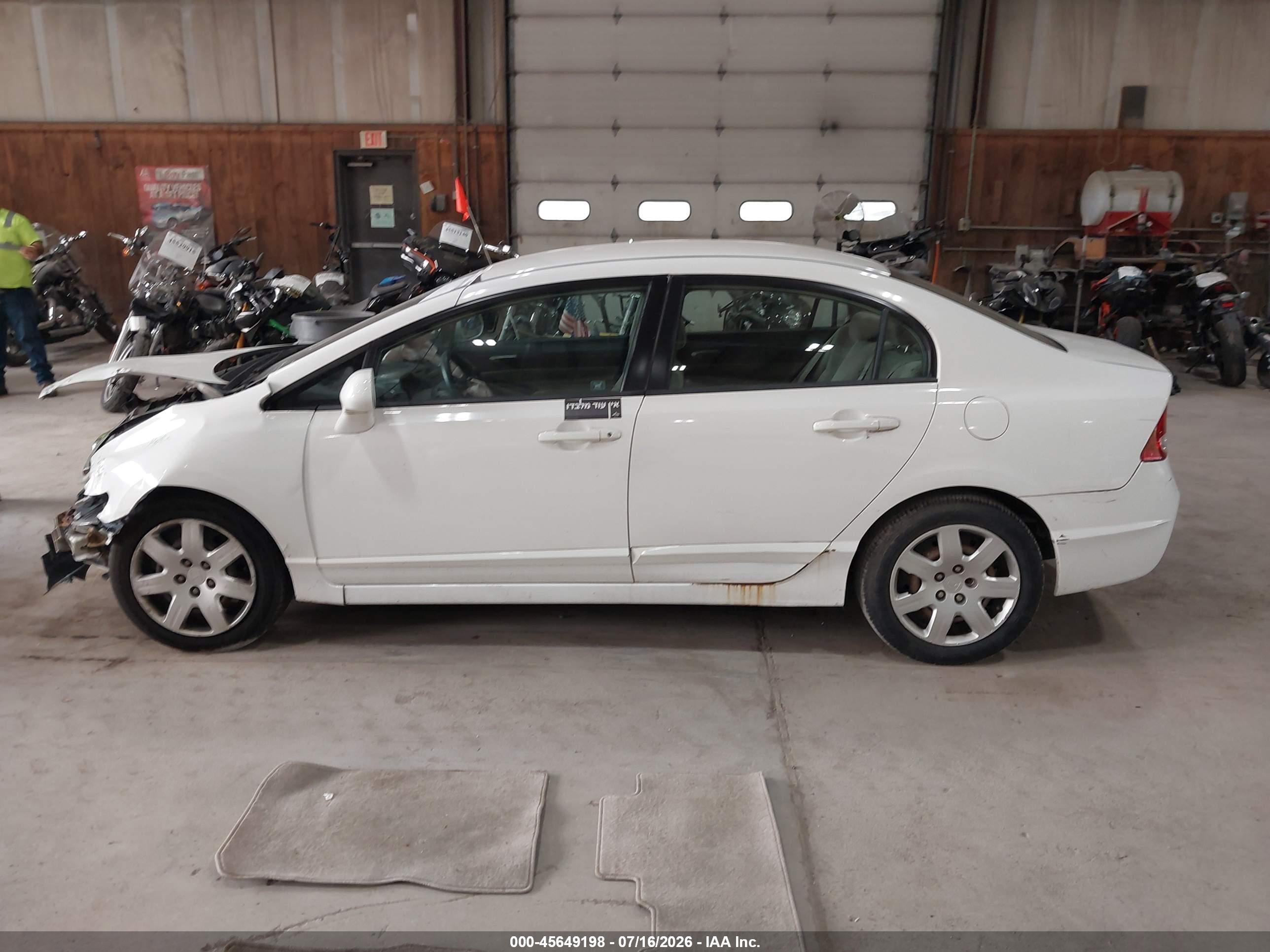 2010 Honda Civic Lx White vin: 2HGFA1F58AH508991