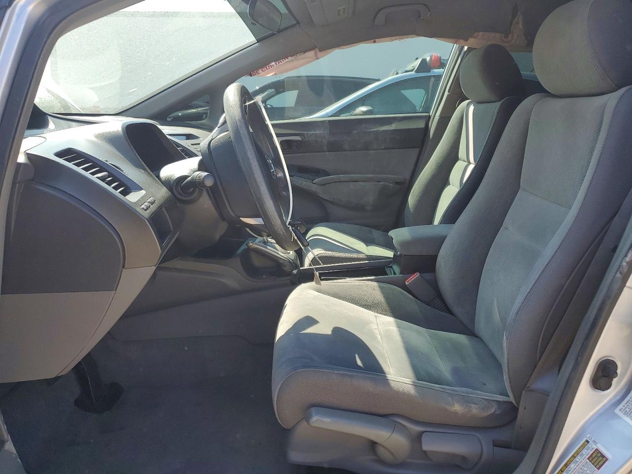 2010 Honda Civic Lx Серебряный vin: 2HGFA1F58AH524205