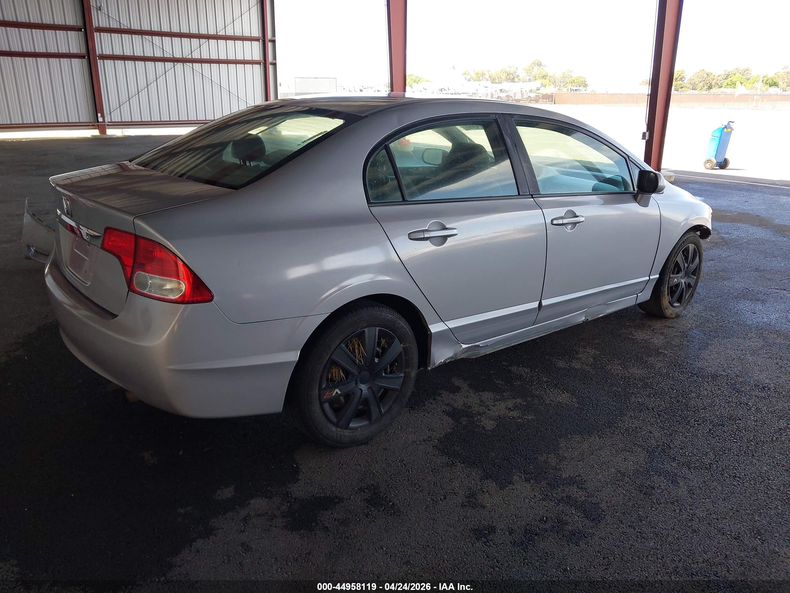 2010 Honda Civic Lx Silver vin: 2HGFA1F58AH530666