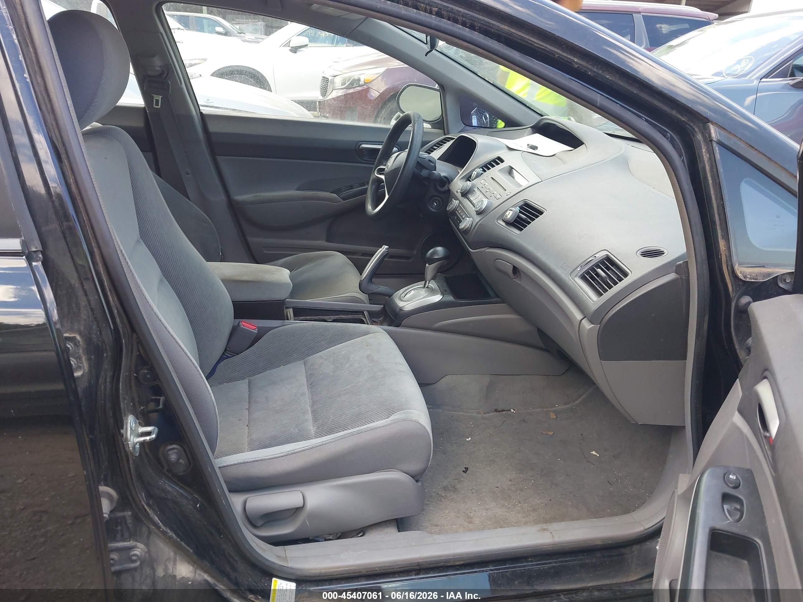 2010 Honda Civic Lx Black vin: 2HGFA1F58AH564980