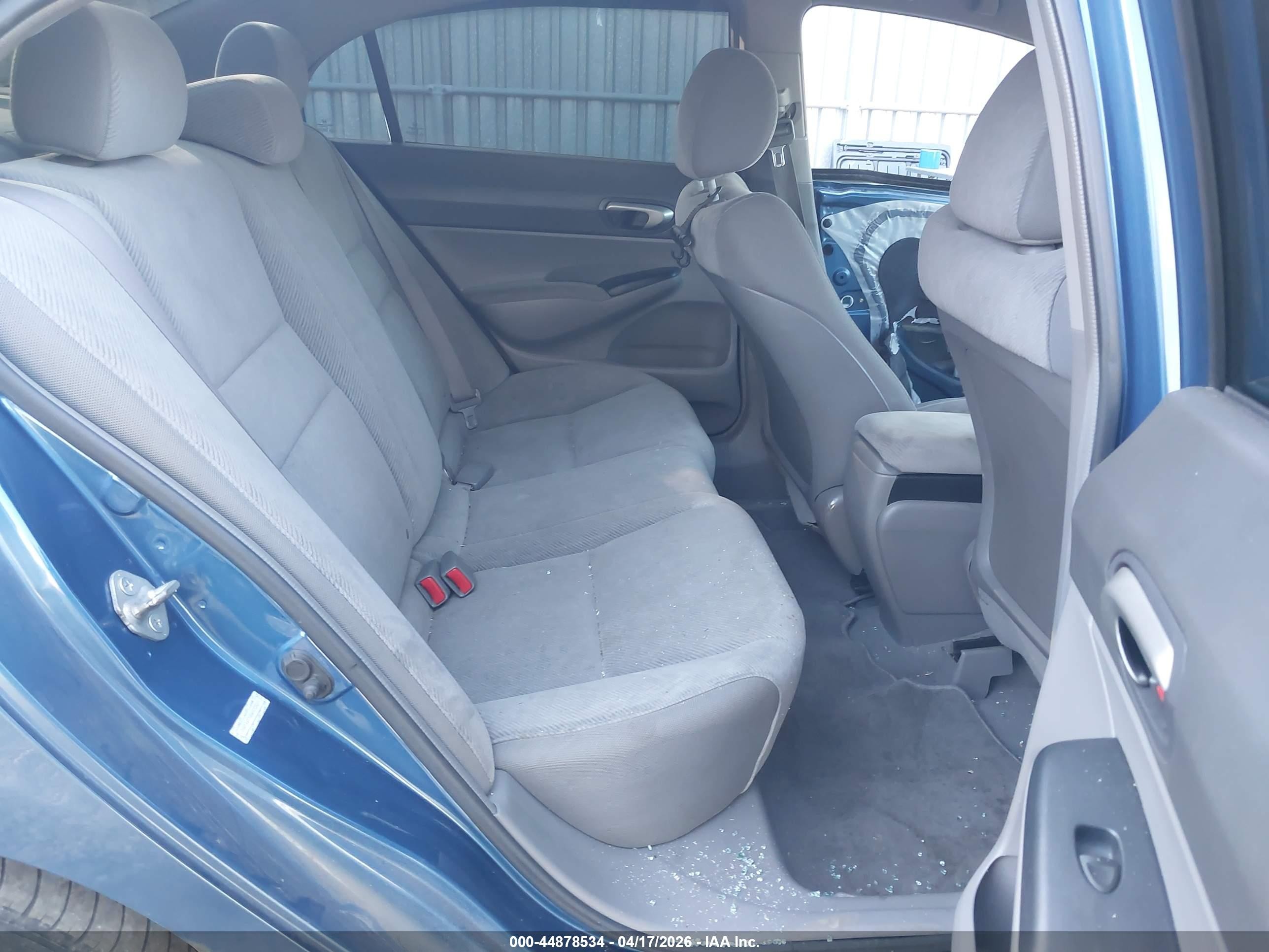 2010 Honda Civic Lx Blue vin: 2HGFA1F58AH572559