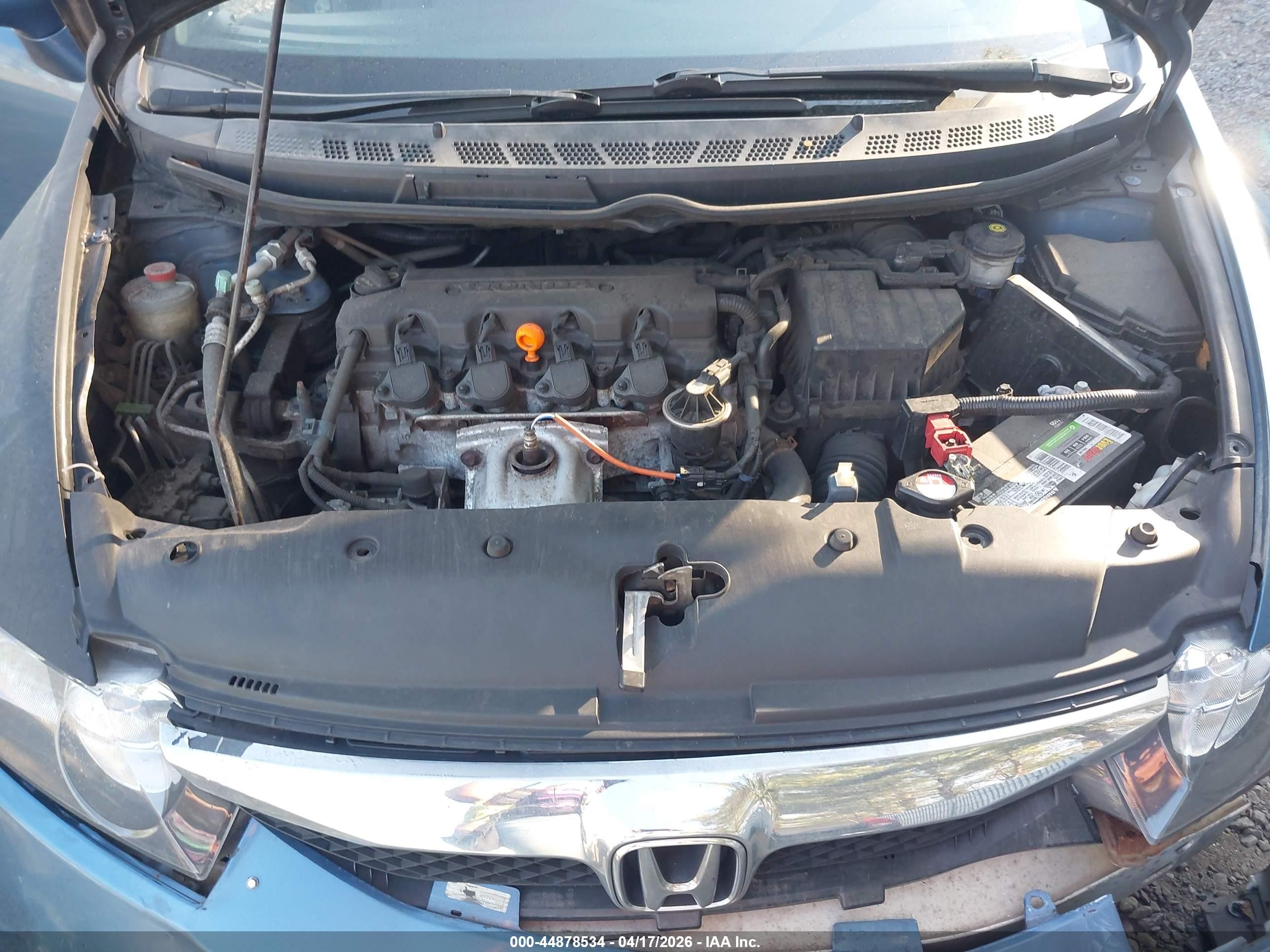 2010 Honda Civic Lx Blue vin: 2HGFA1F58AH572559