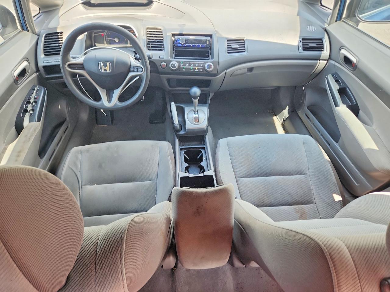 2010 Honda Civic Lx Blue vin: 2HGFA1F58AH573128