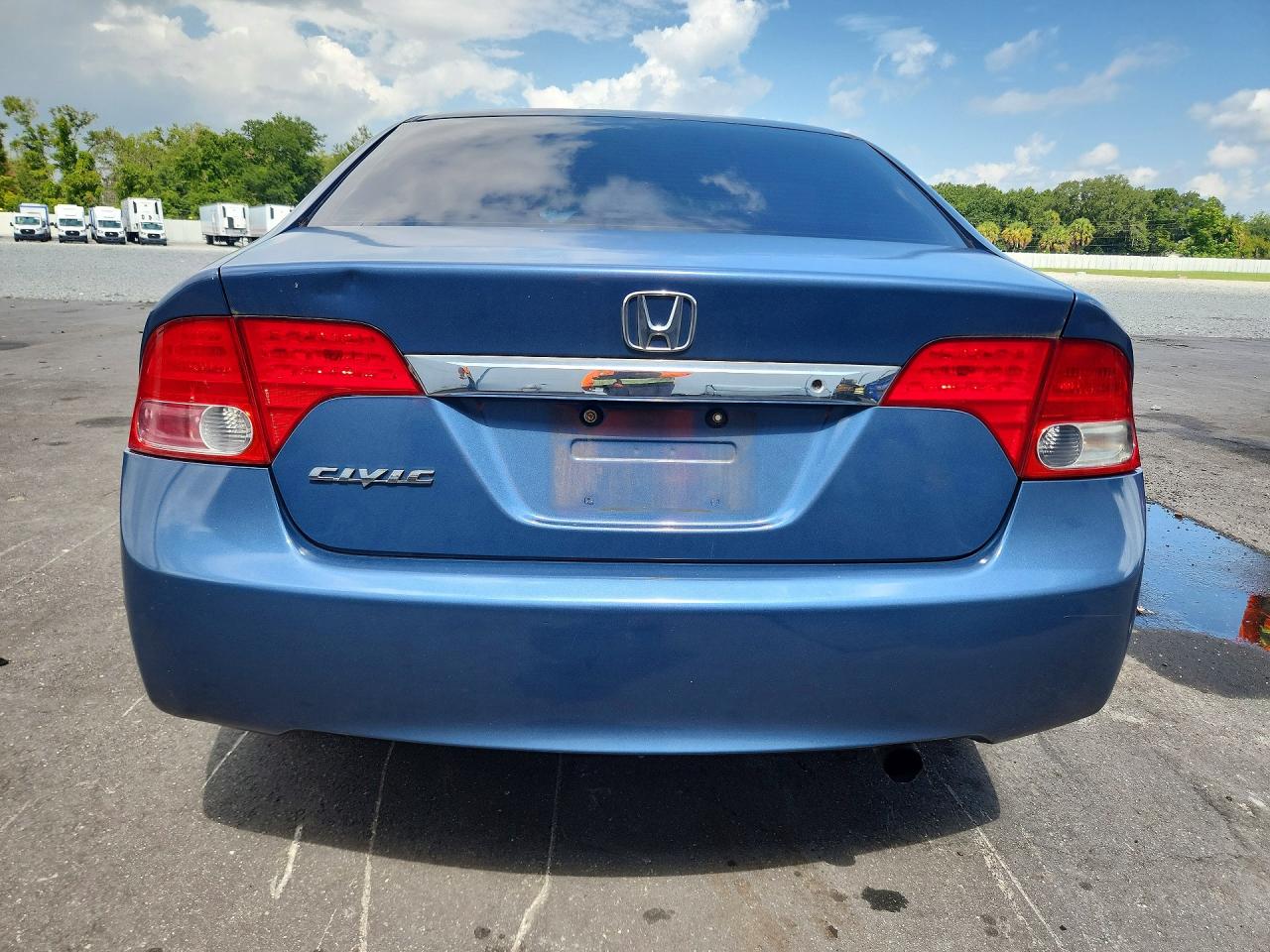 2010 Honda Civic Lx Blue vin: 2HGFA1F58AH573128