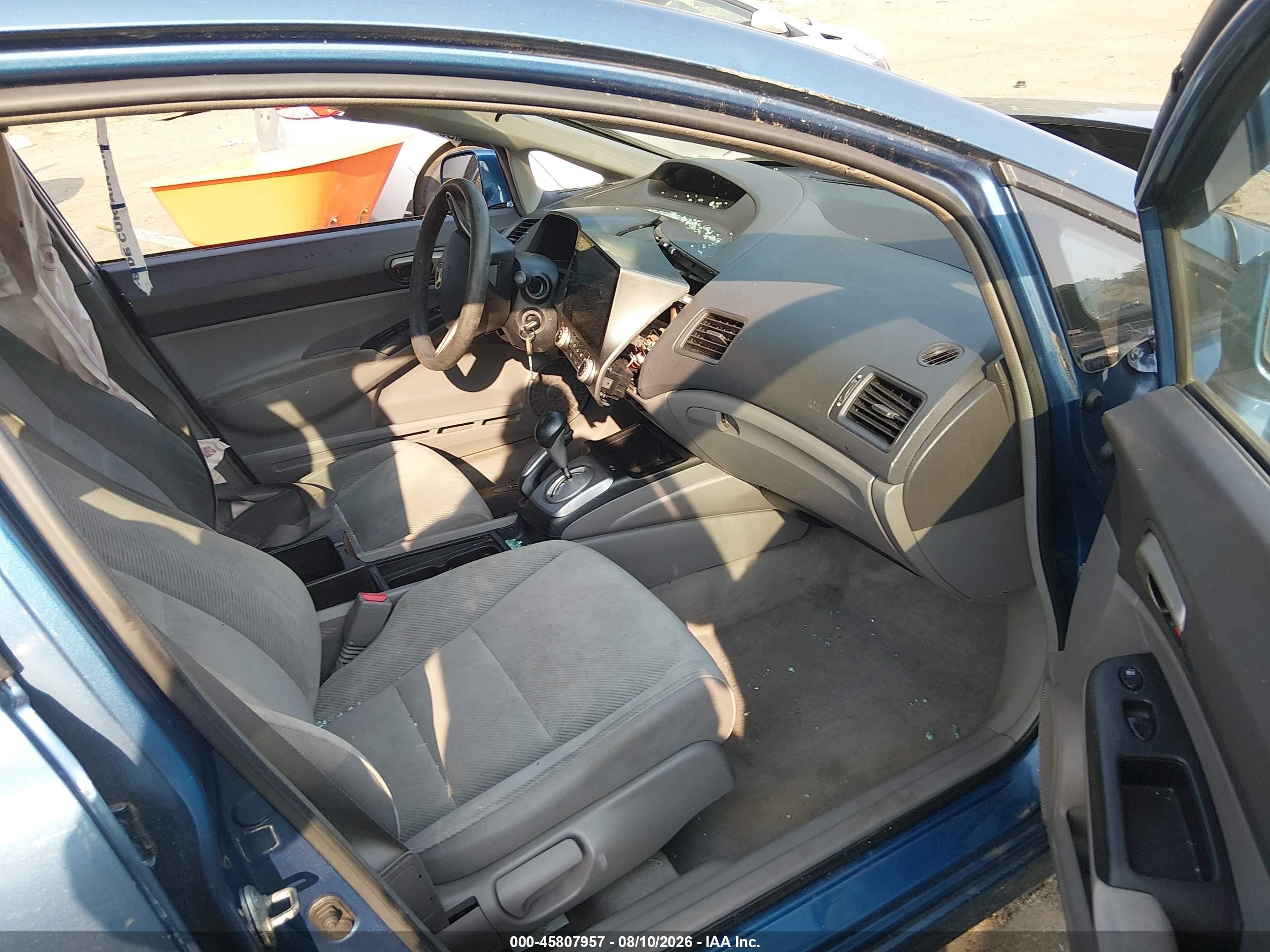 2010 Honda Civic Lx Blue vin: 2HGFA1F58AH580824