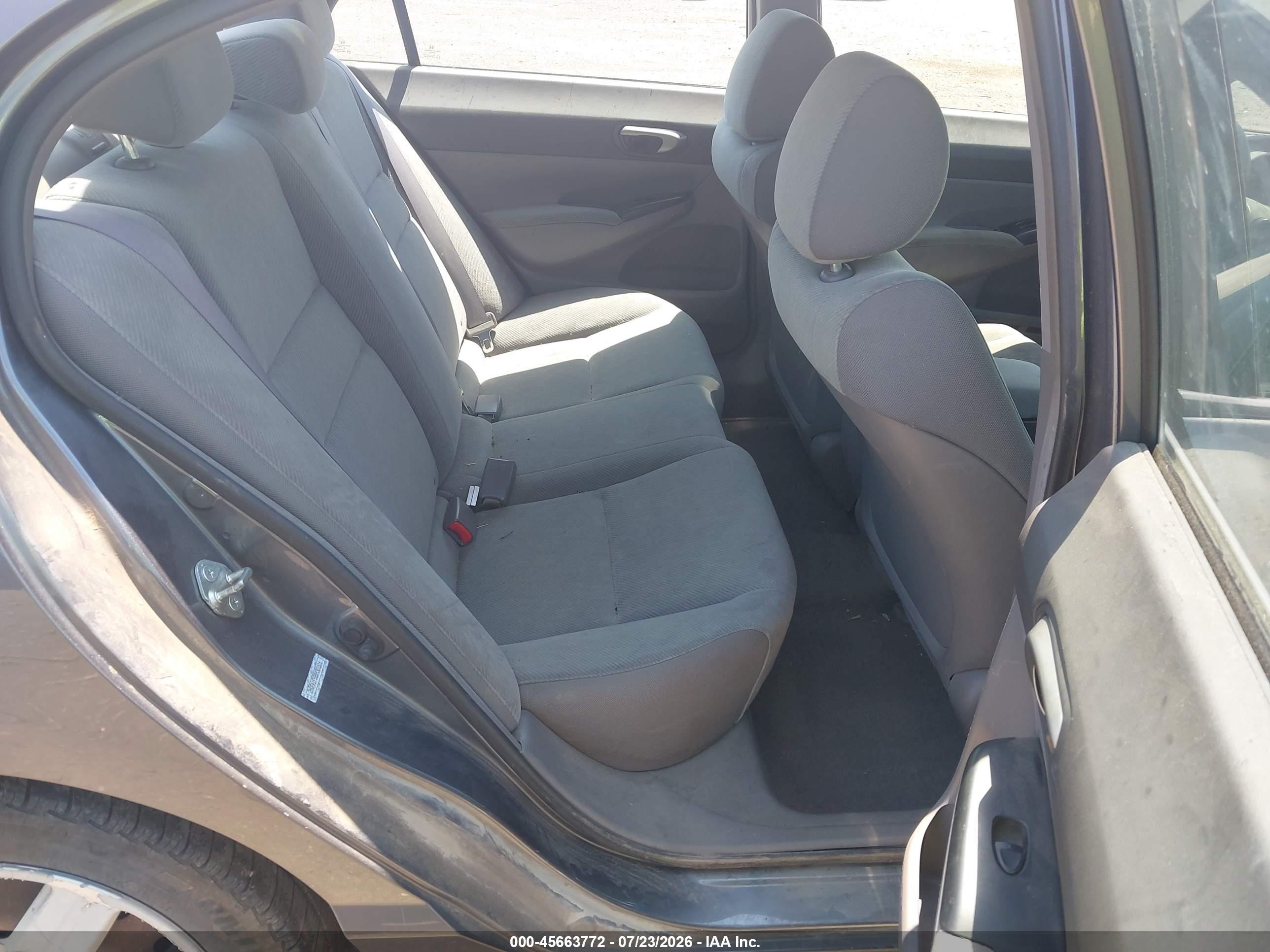 2011 Honda Civic Lx Gray vin: 2HGFA1F58BH301616