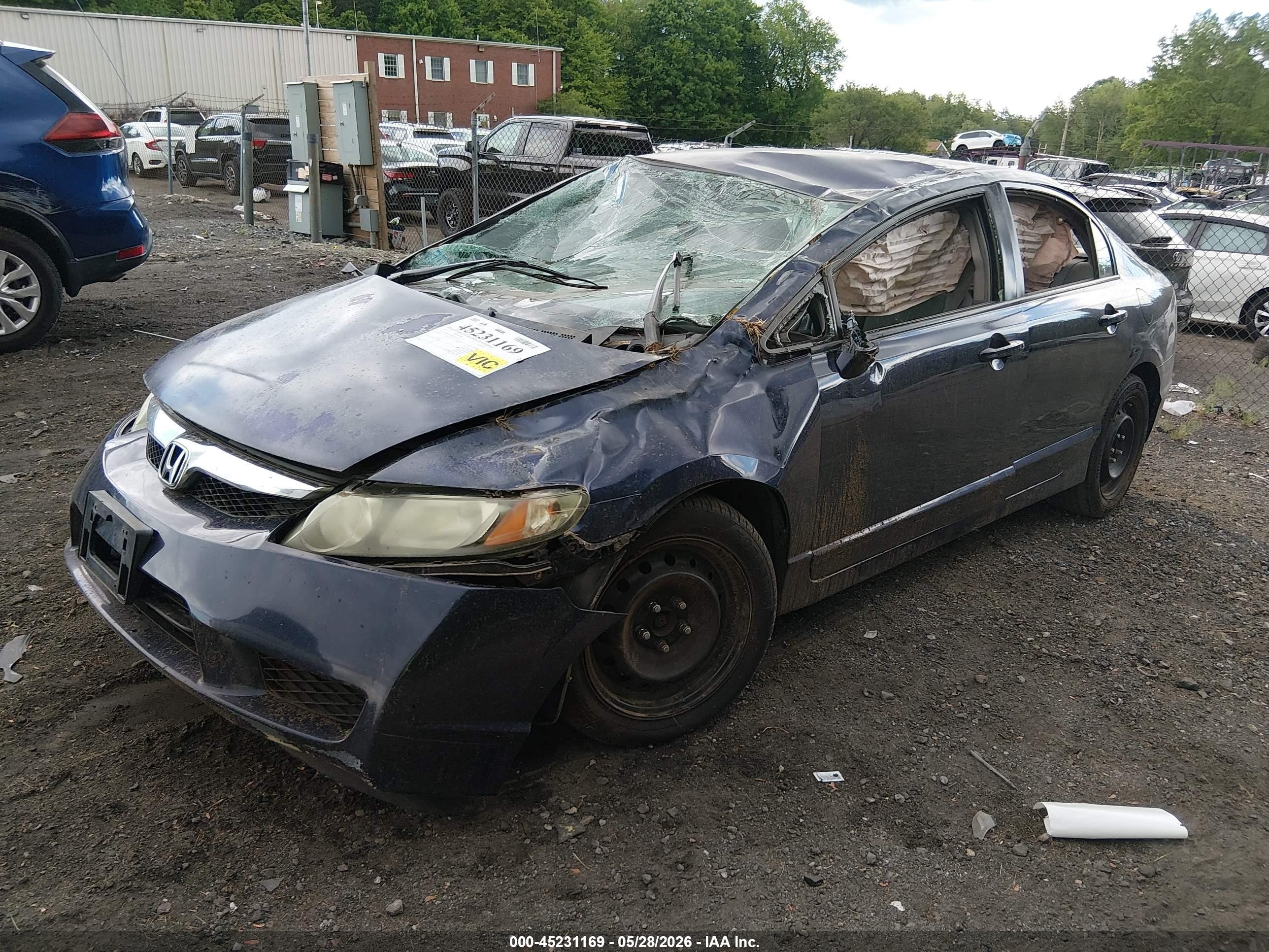 2011 Honda Civic Lx Dark Blue vin: 2HGFA1F58BH510113