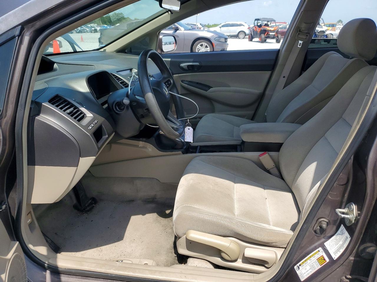 2011 Honda Civic Lx Silver vin: 2HGFA1F58BH525260