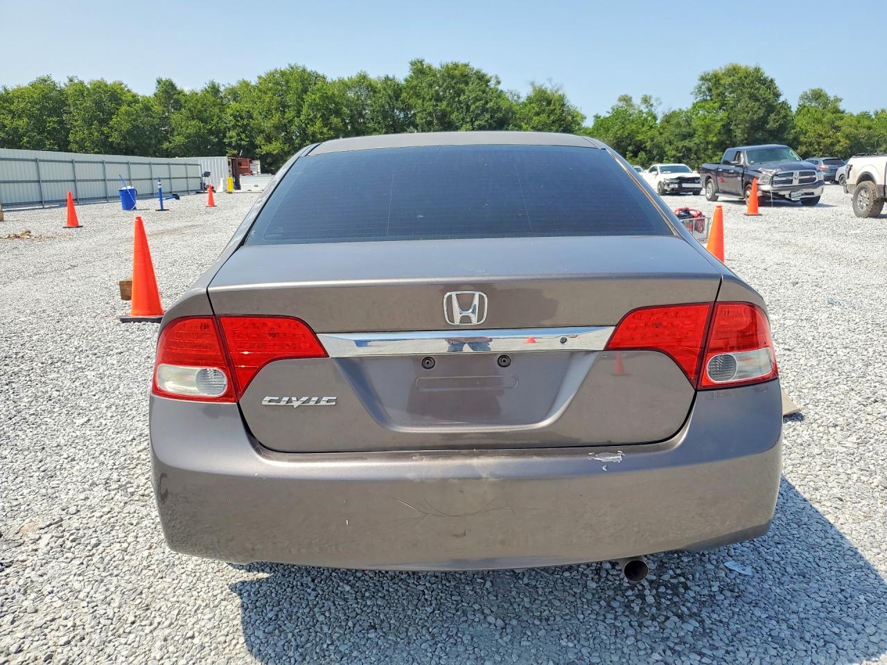 2011 Honda Civic Lx Silver vin: 2HGFA1F58BH525260